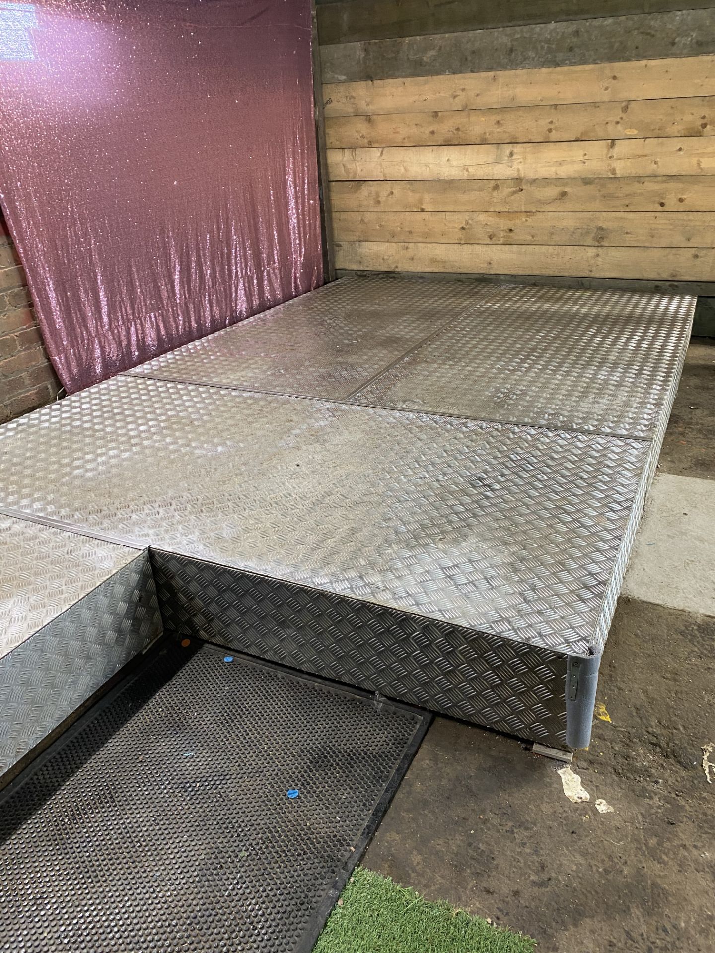 Metal Bandstand | 4 Sections