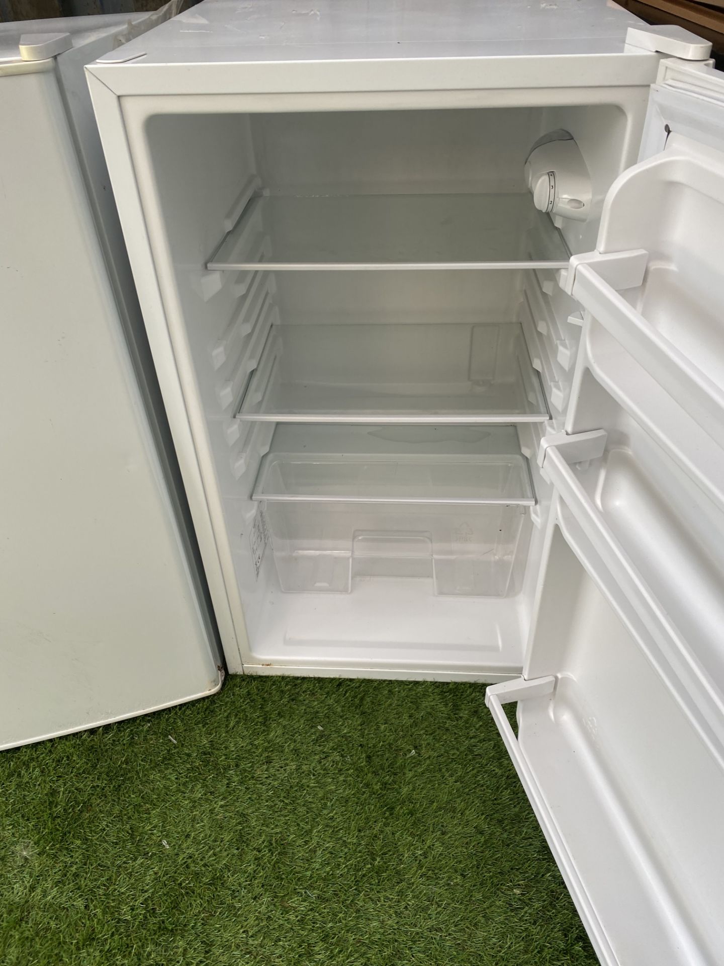 Fridgemaster Undercounter Fridge - Image 2 of 2