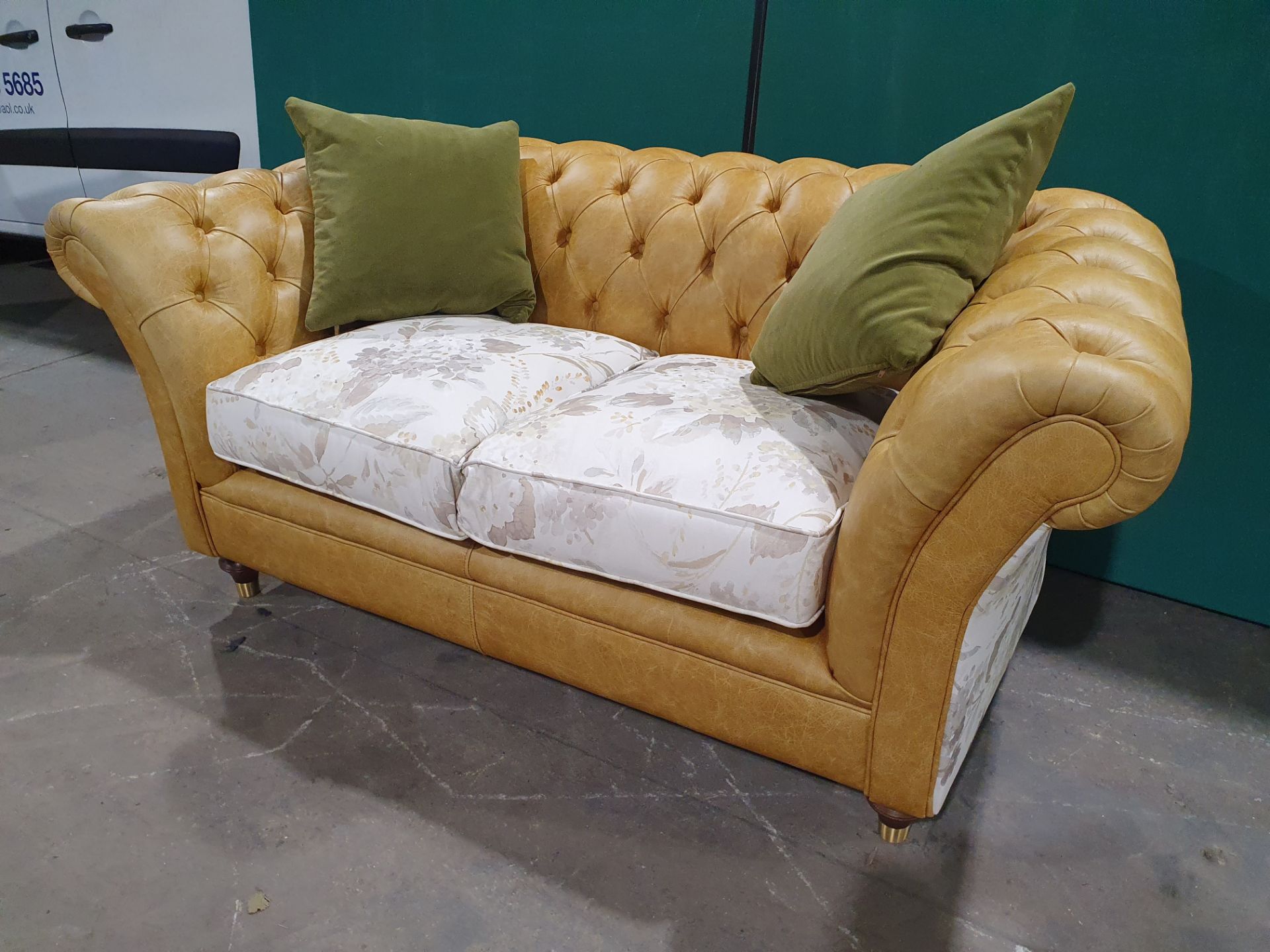 Two Seater Rothschild Sofa - Bild 3 aus 7