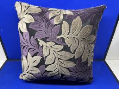 7 x Various Sized Cushions - As Pictured
