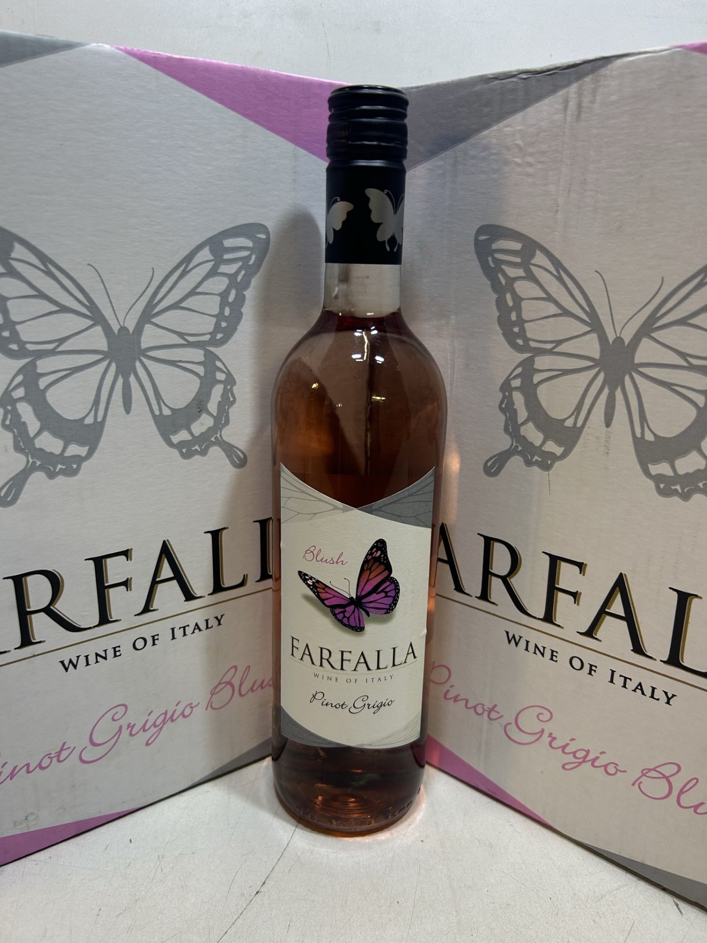 4 x Crates of Farfalla Pinot Grigio Wine & 18 x Loose Bottles (42 x Bottles in Total) - Image 2 of 8