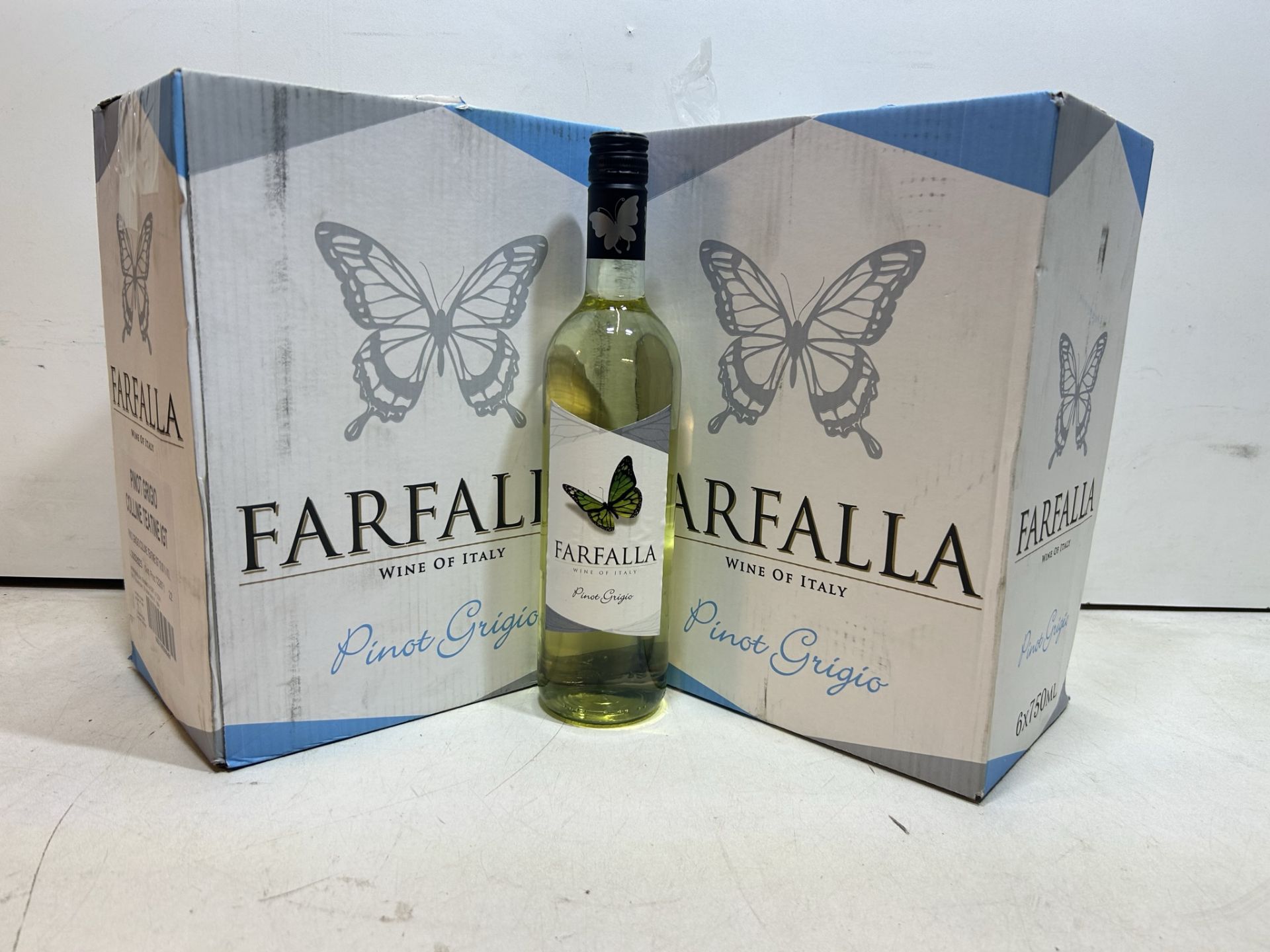 4 x Crates of Farfalla Pinot Grigio Wine & 18 x Loose Bottles (42 x Bottles in Total) - Image 4 of 8