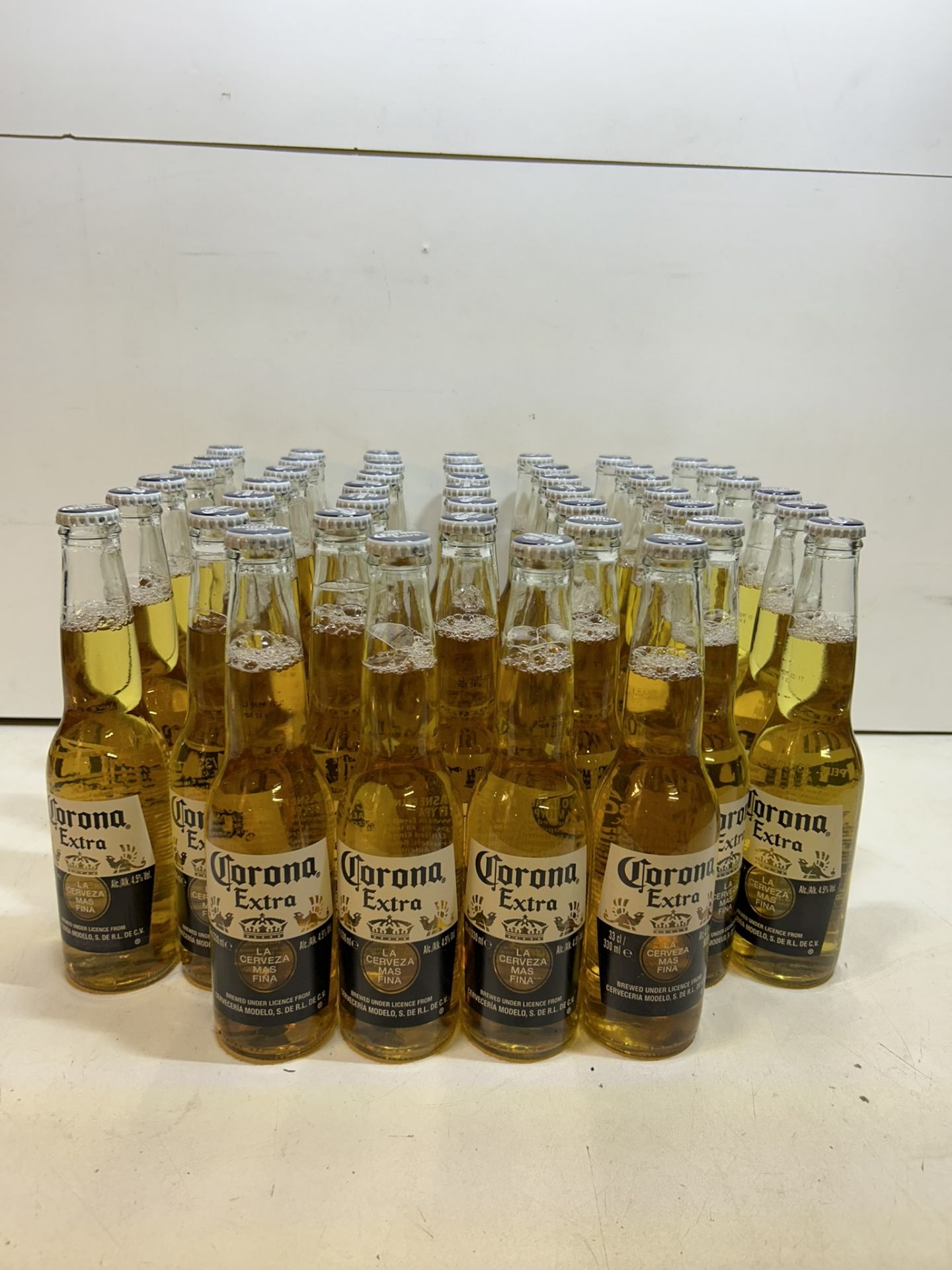 120 x 330ml Bottles of Peroni/Corona Lager Beer - Image 3 of 4