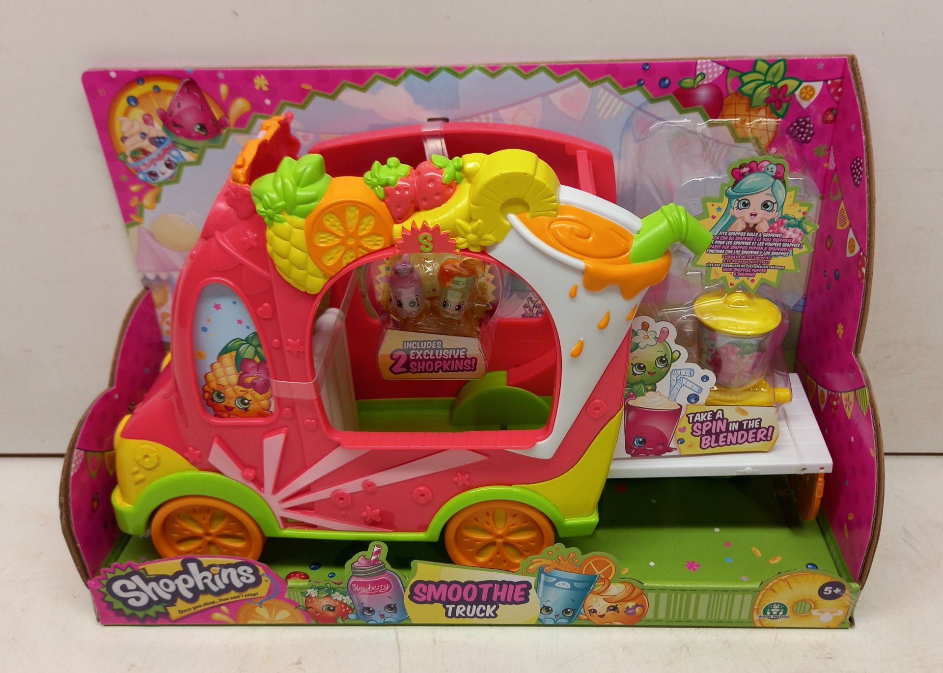 2 x Shopkins Smoothie Trucks