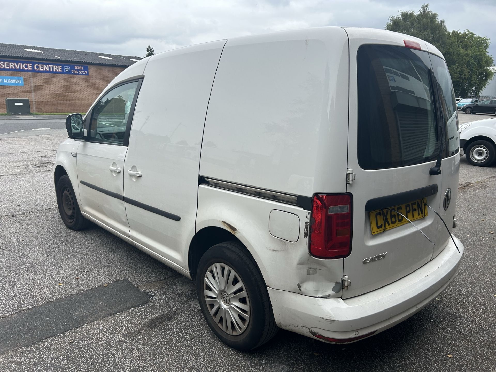 Volkswagen Caddy C20 Trendline TDI | Reg: CX66 PFN | Mileage: 144,771 - Image 4 of 20