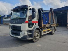 Volvo FL250 Skip Wagon | YK17 OFZ | Mileage: 221,000 km