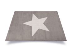 75 x BRAND NEW RETAIL STOCK CHILDRENS RUGS | RRP £2000