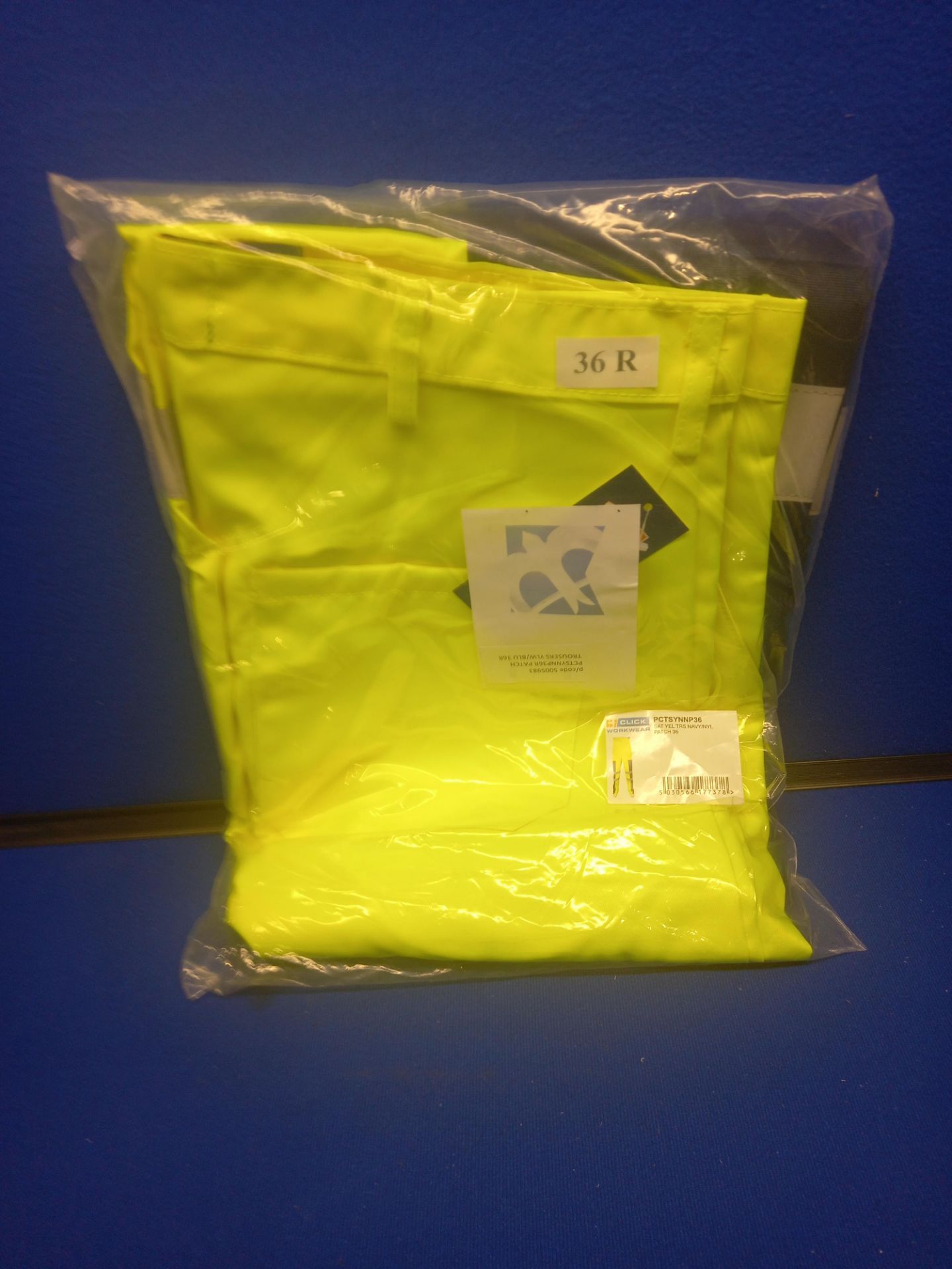 13 x Hi Viz Work Pants | Size 13 - Image 2 of 2