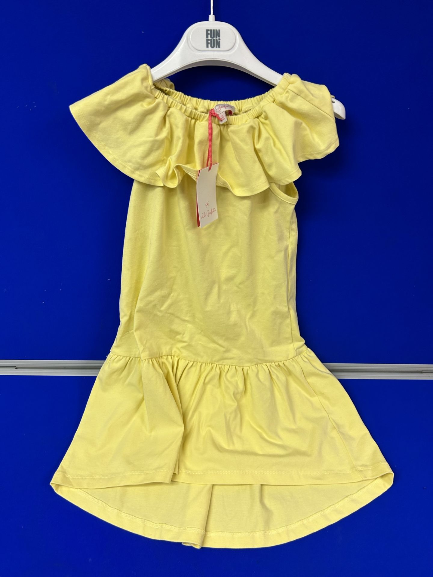 Large Quantity of Ex-Display Newborn & Children's Clothing | RRP £19,500 - £20,500