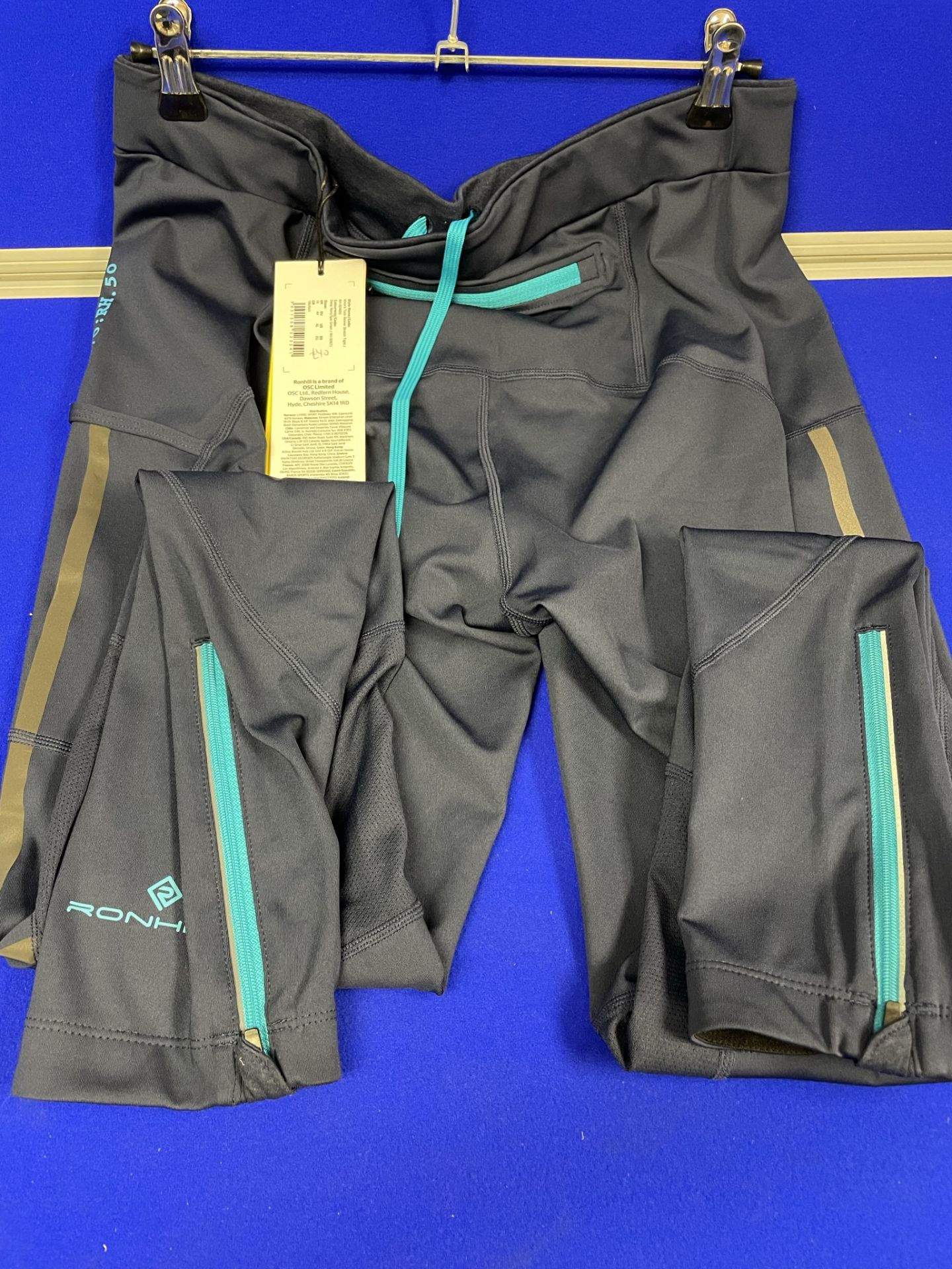 4 x Women's Activewear | Total £145 - Image 4 of 6