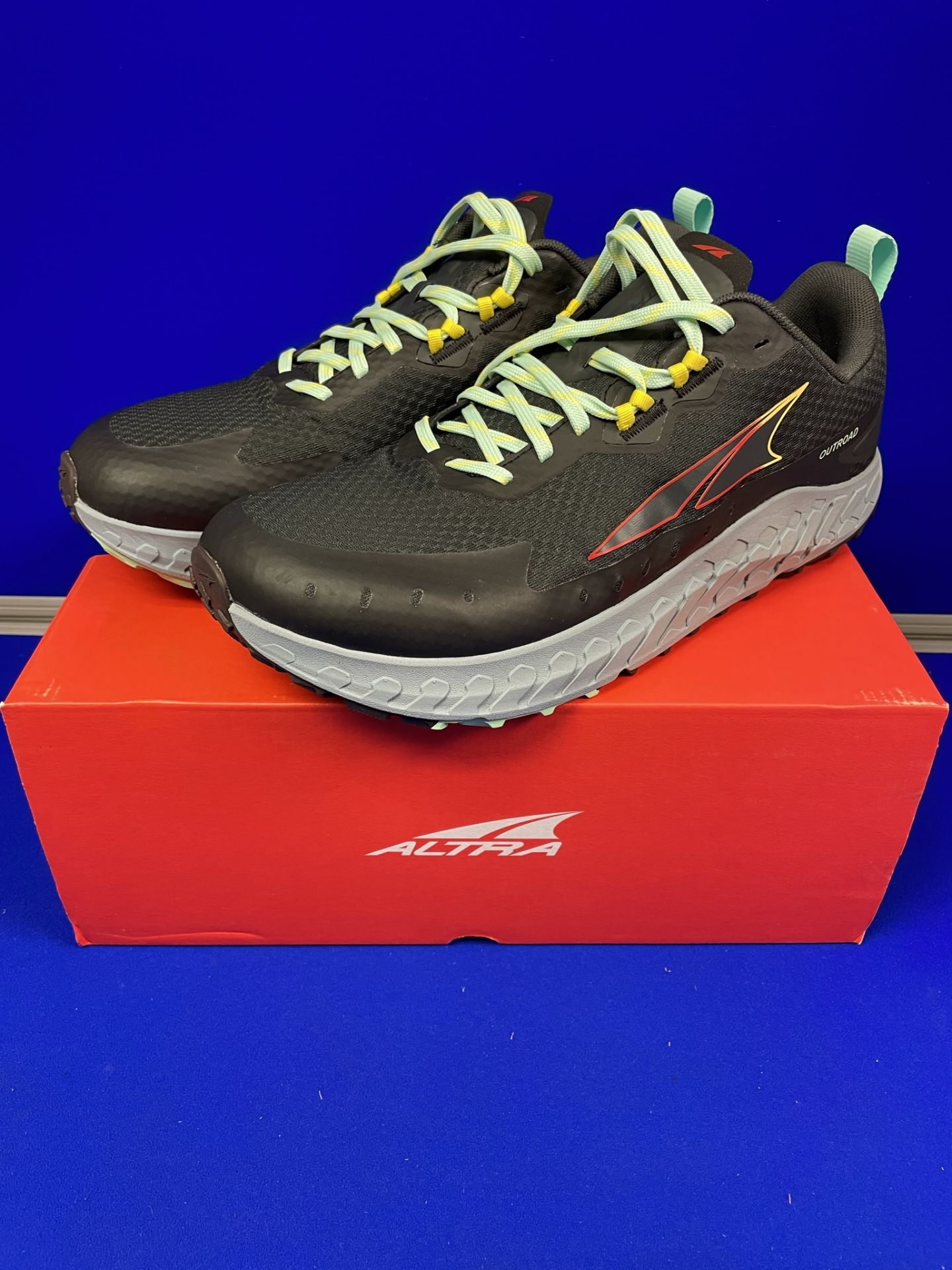 Altra M Outroad Men's Trainers | UK 11 - Image 2 of 5