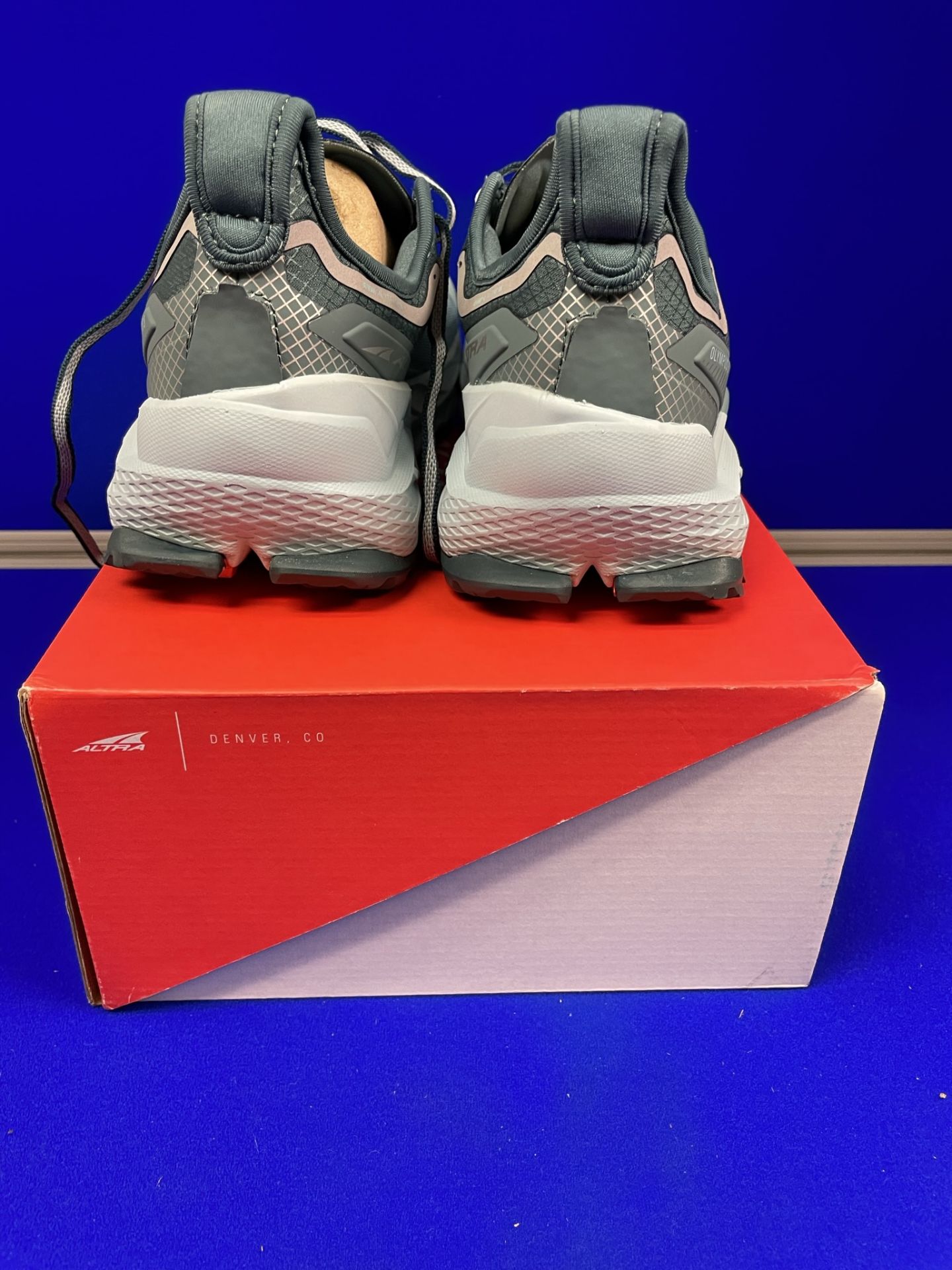 Altra W Olympus 5 Women's Trainers | UK 5.5 - Image 3 of 3