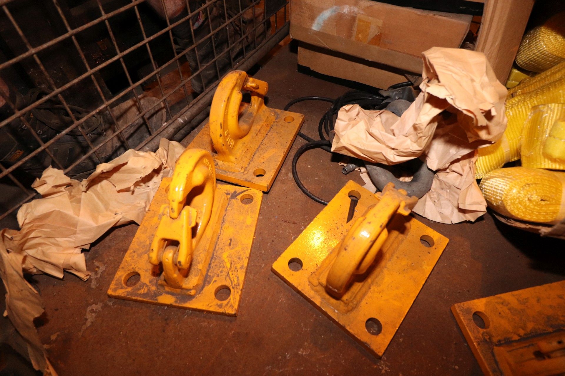 Assorted Lifting Equipment - As per description & photographs - Image 2 of 6