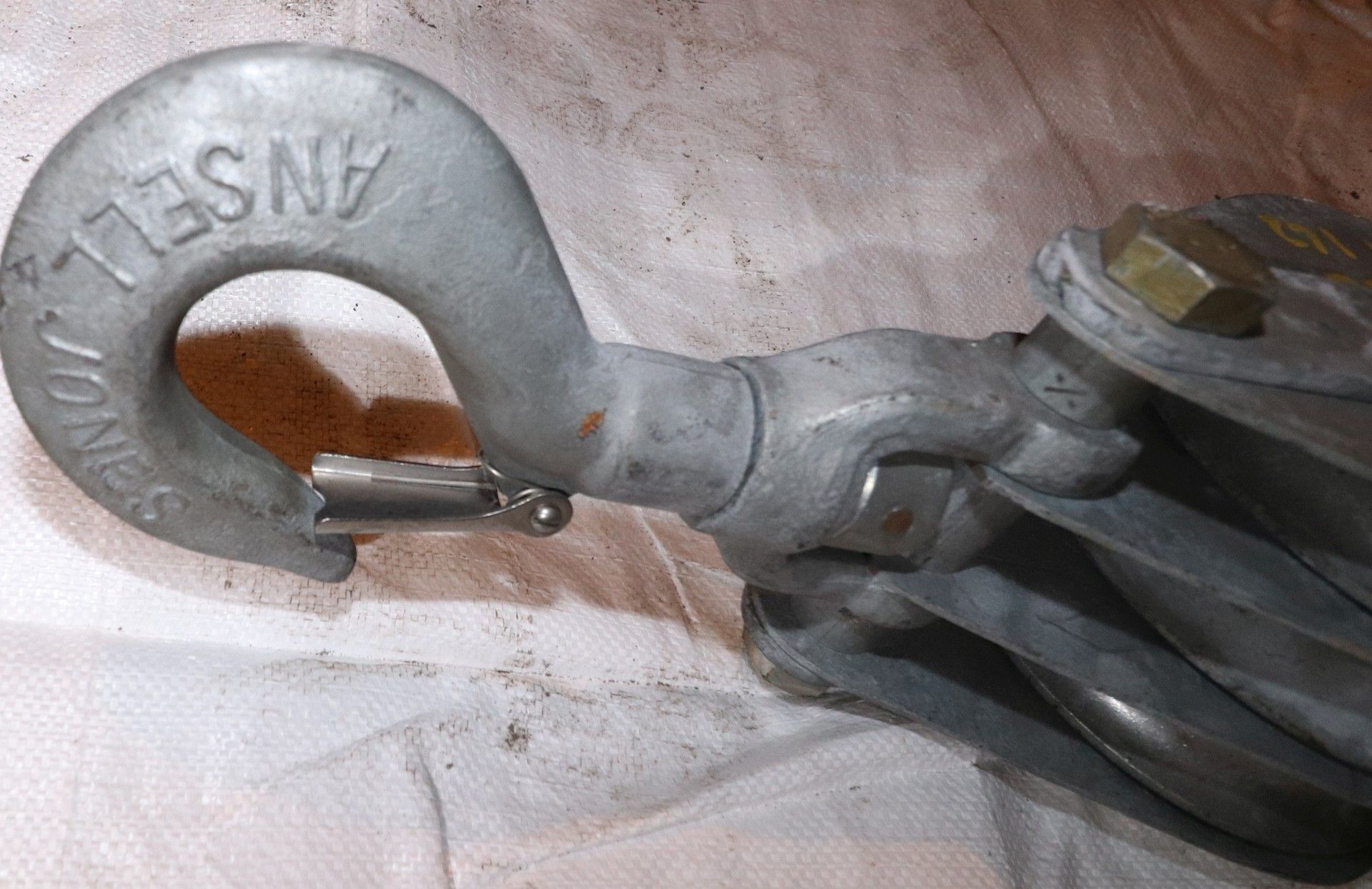 Ansell Jones Galvanised Hook & Block and Pulley - Image 4 of 7