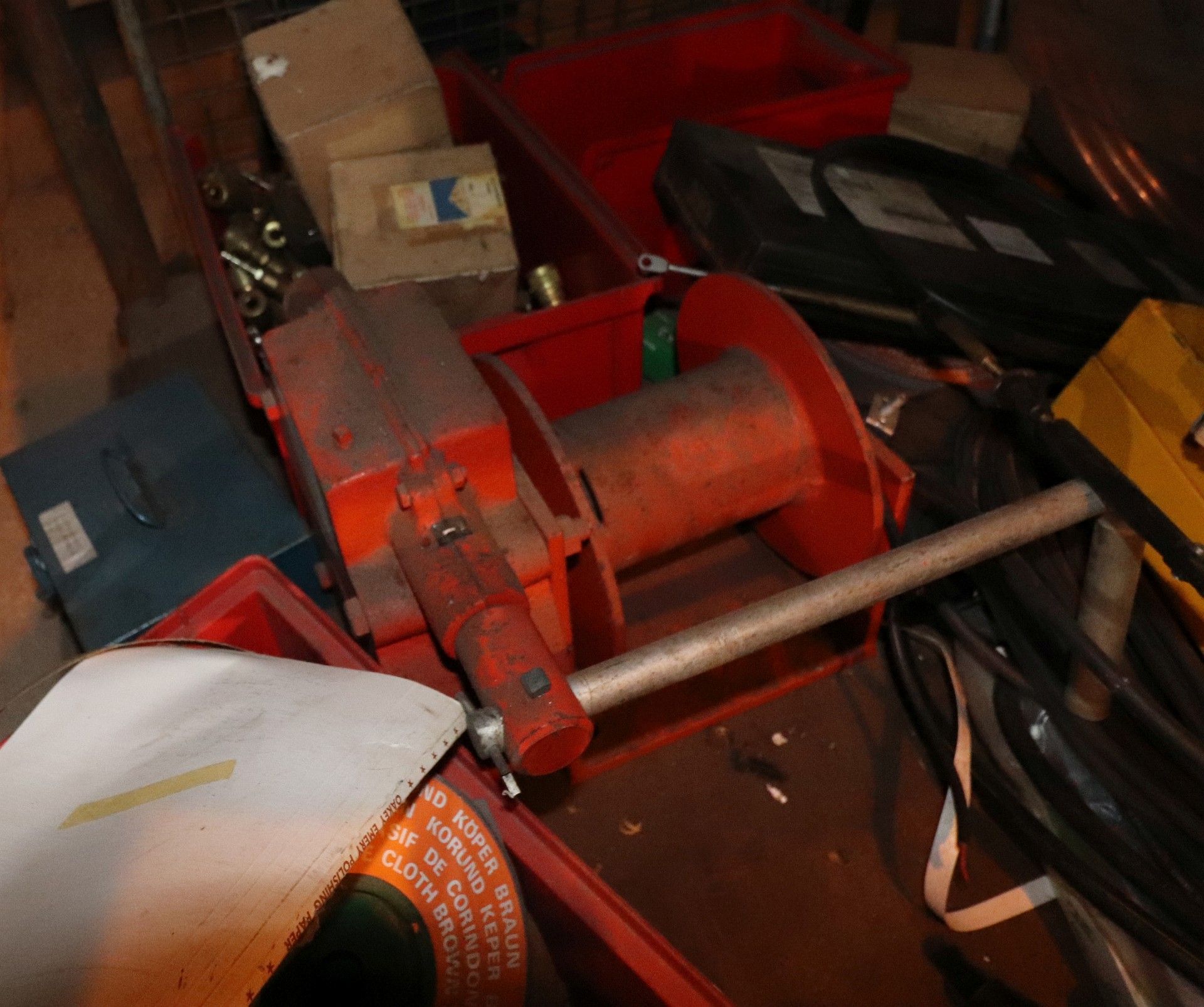 Assorted Workshop Equipment including Hand Winch, Sanders, Emery tape - Image 7 of 14