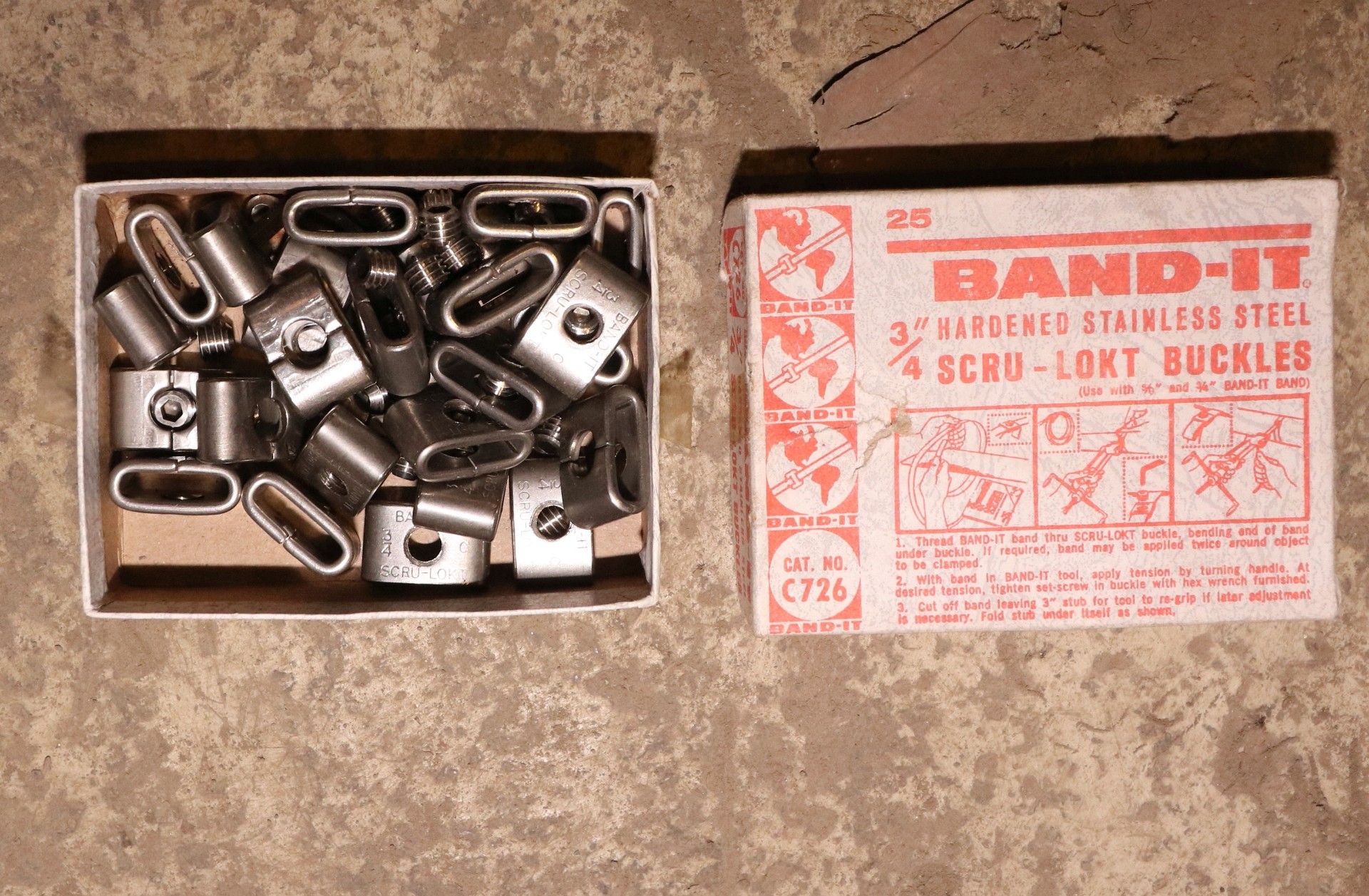 Assorted Steel / Stainless steel Banding & Clasps - As per photographs - Image 12 of 14