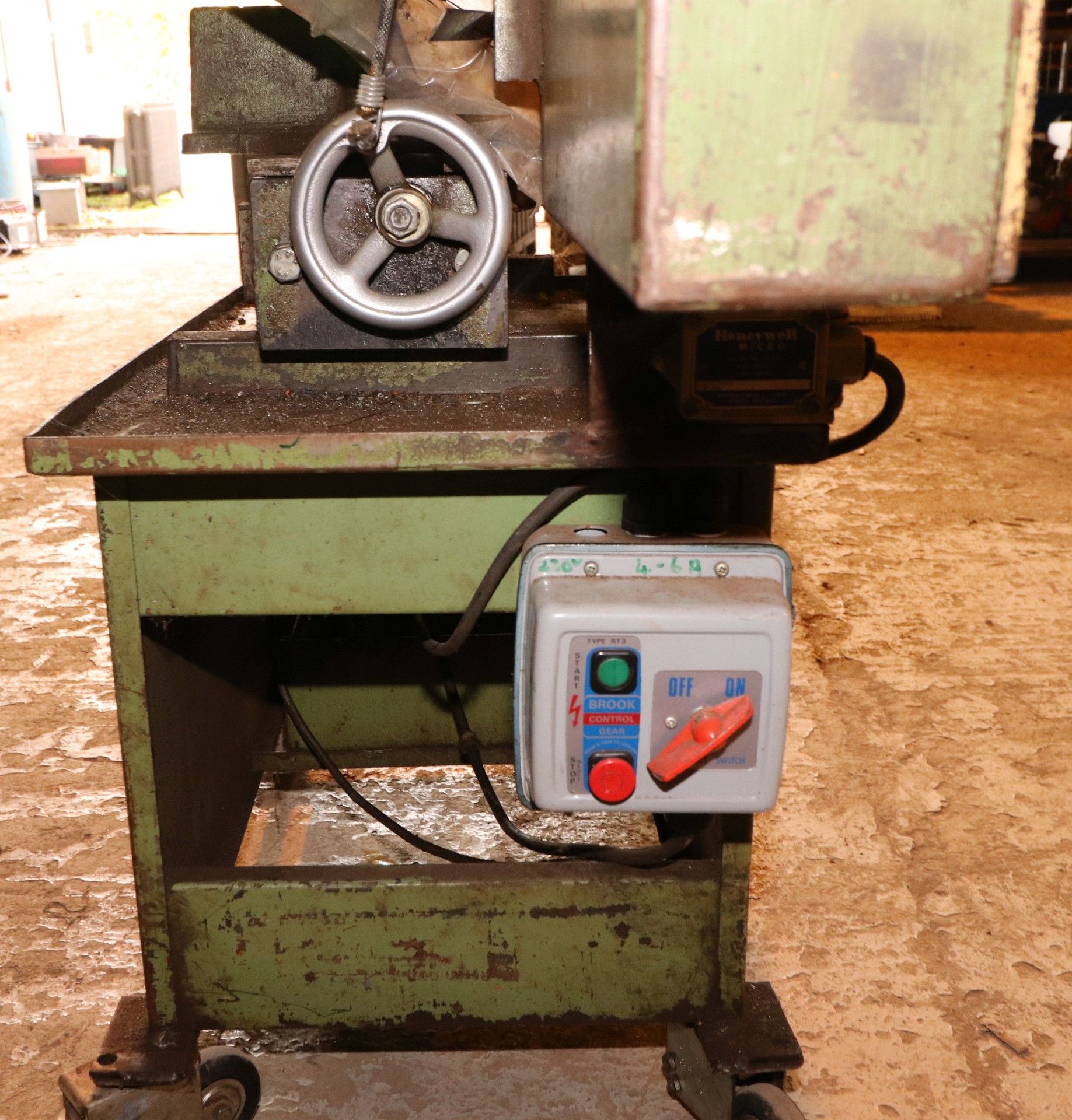 Bauer metal cutting Band Saw - Image 4 of 4