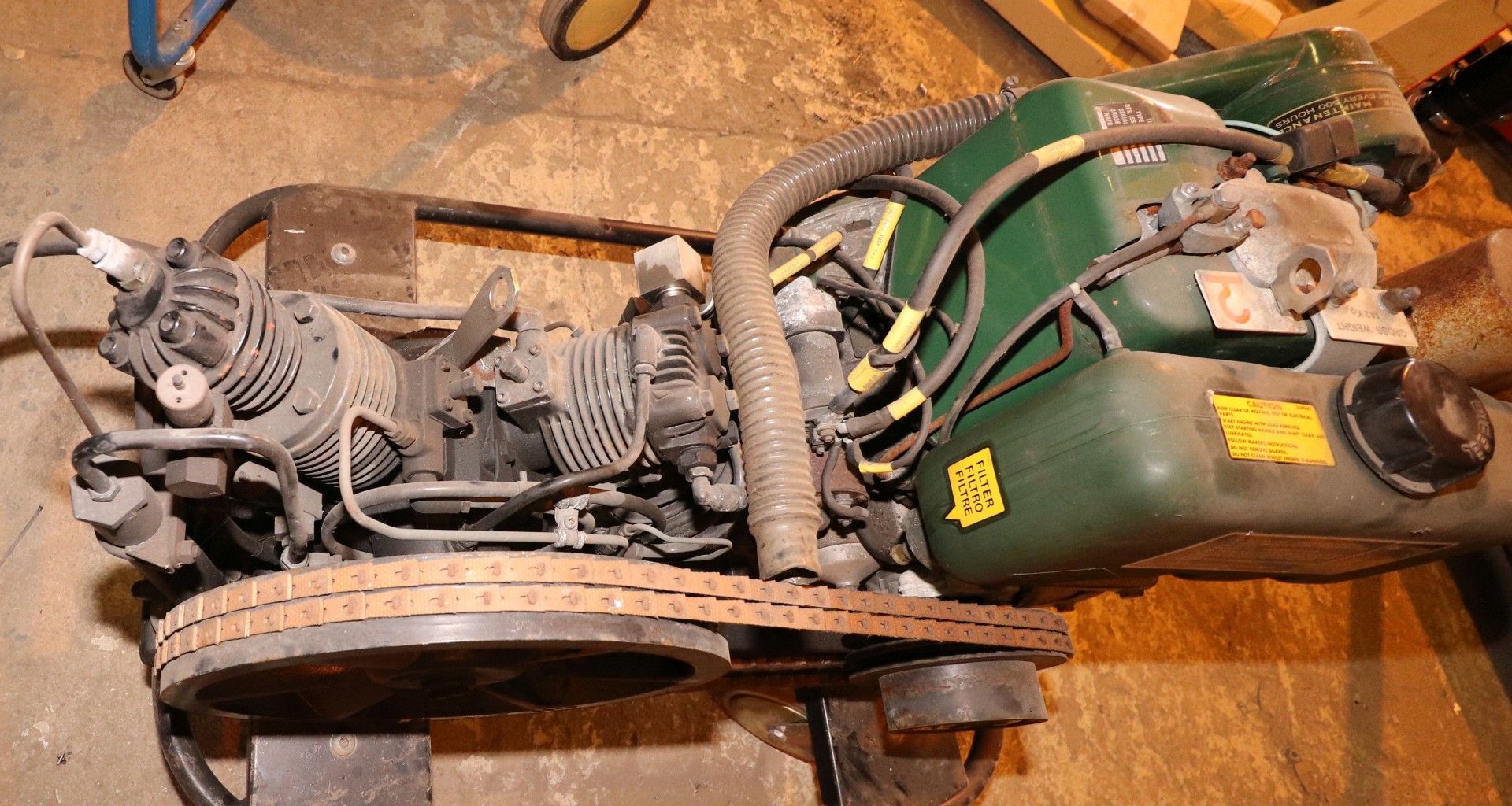 Petter Diesel engine Powered vintage Compressor - Image 2 of 7