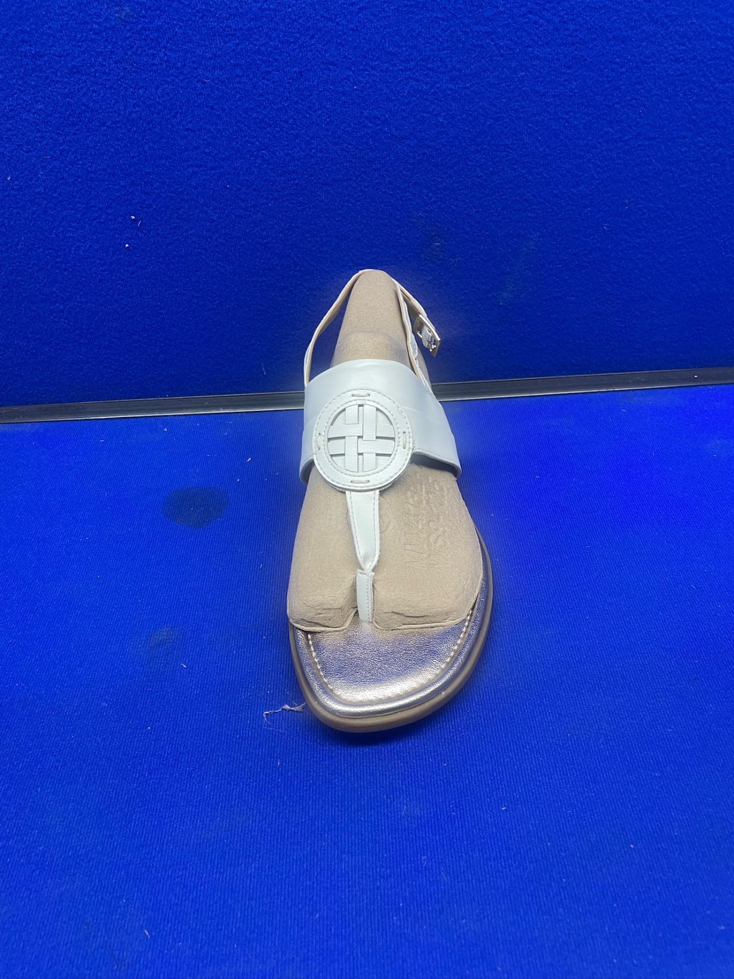 Pair of Clark's Ladies Sandals - White & Silver - Image 2 of 3