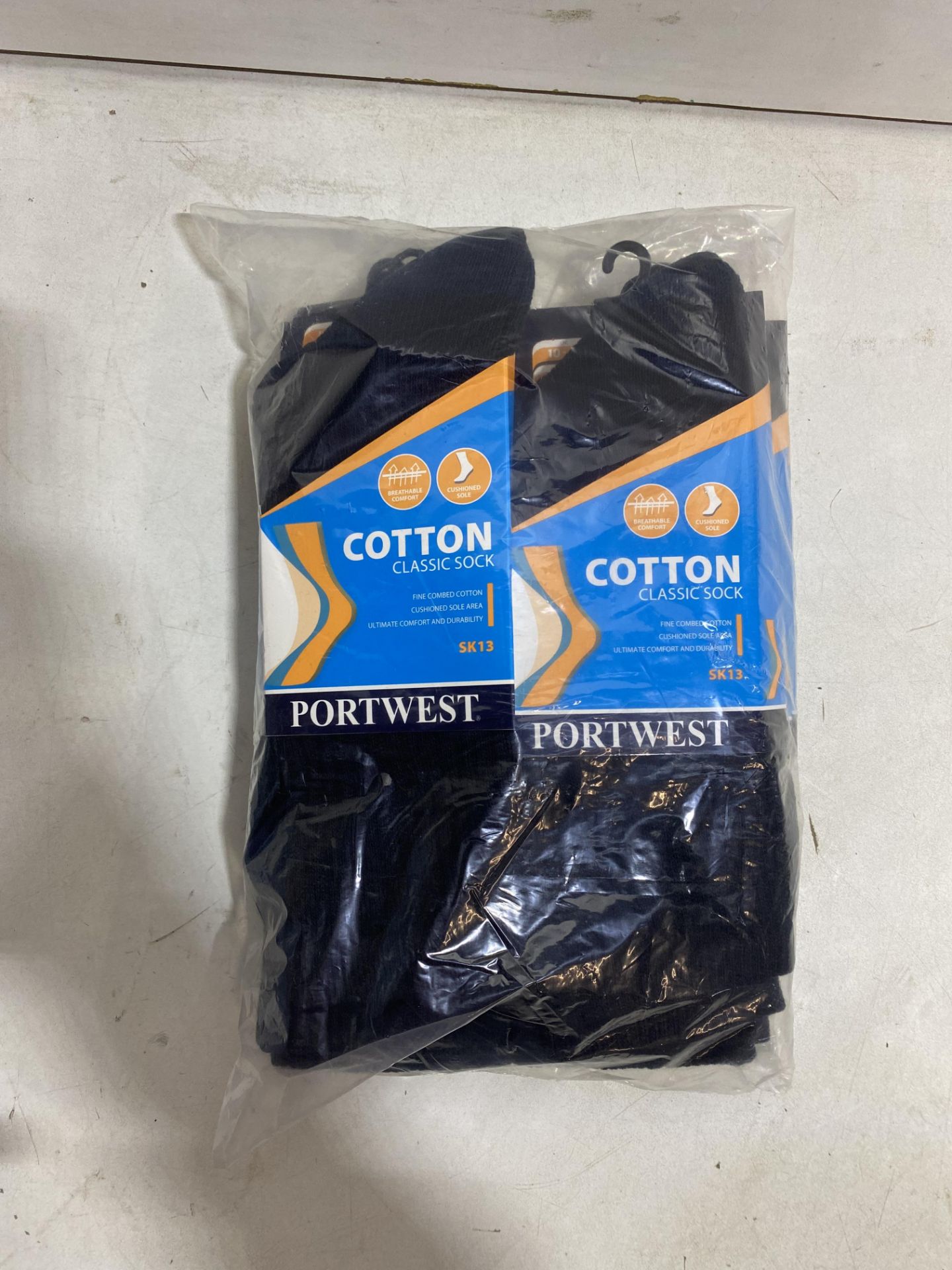 36 x Pairs Of Portwest SK13 Black Cotton Socks , size uk 10-13 - Image 3 of 5