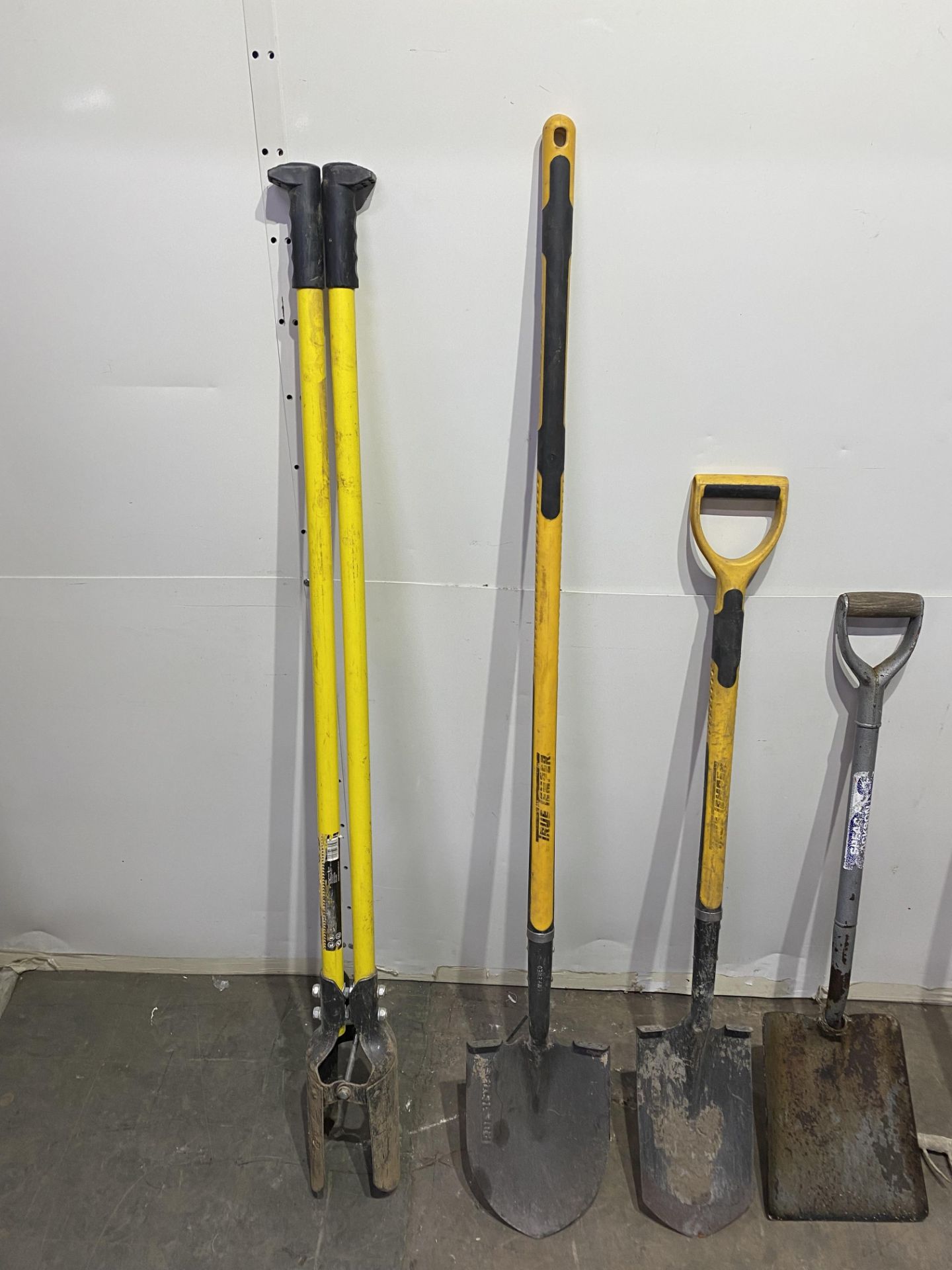 6 x Various Garden Tools As Seen In Photos