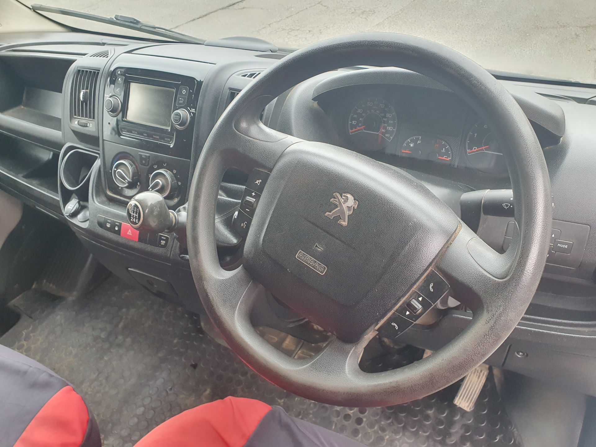 Peugeot Boxer 335 Professional Van - Image 14 of 22