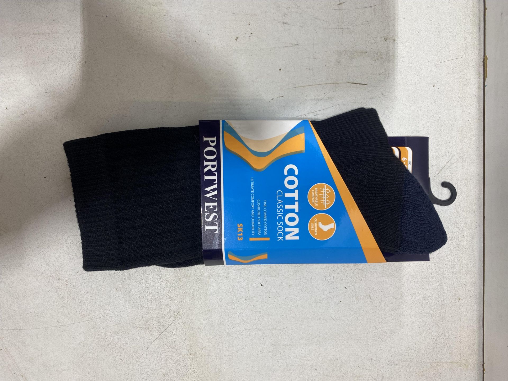 36 x Pairs Of Portwest SK13 Black Cotton Socks , size uk 10-13