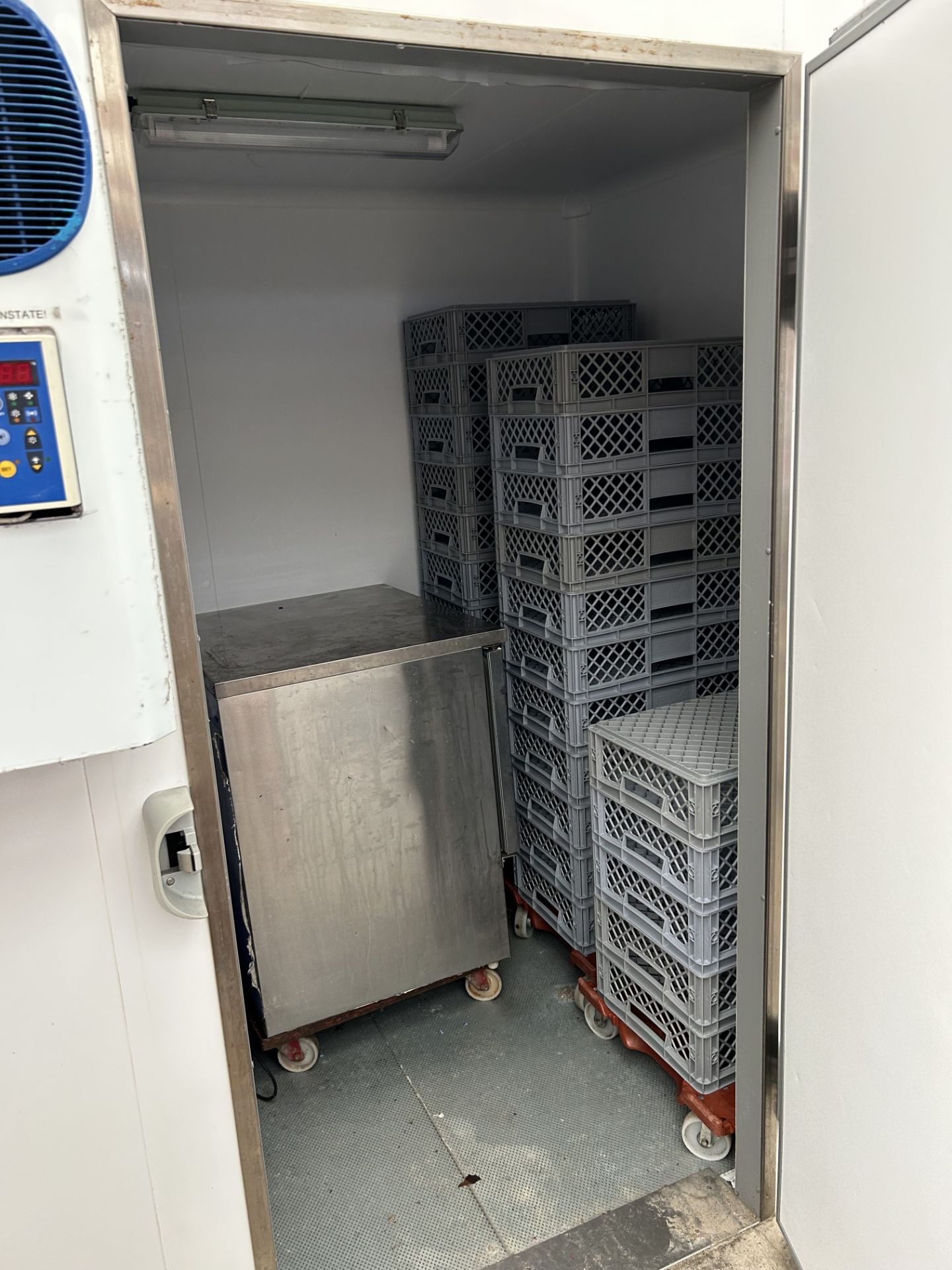 Foster Commercial Walk-In Freezer Room w/ Condensing Unit | NIWO | LOCATED IN SOUTHPORT - Image 5 of 5