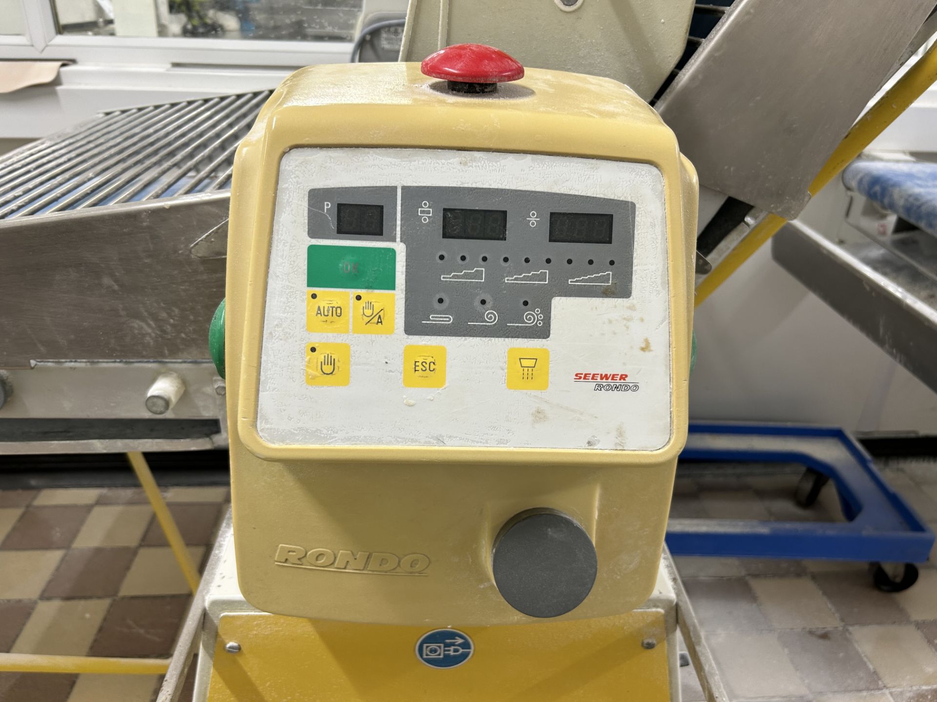 Rondo S55062 Dough Machine | YOM: 1997 | LOCATED IN WHITEFIELD - Image 4 of 5