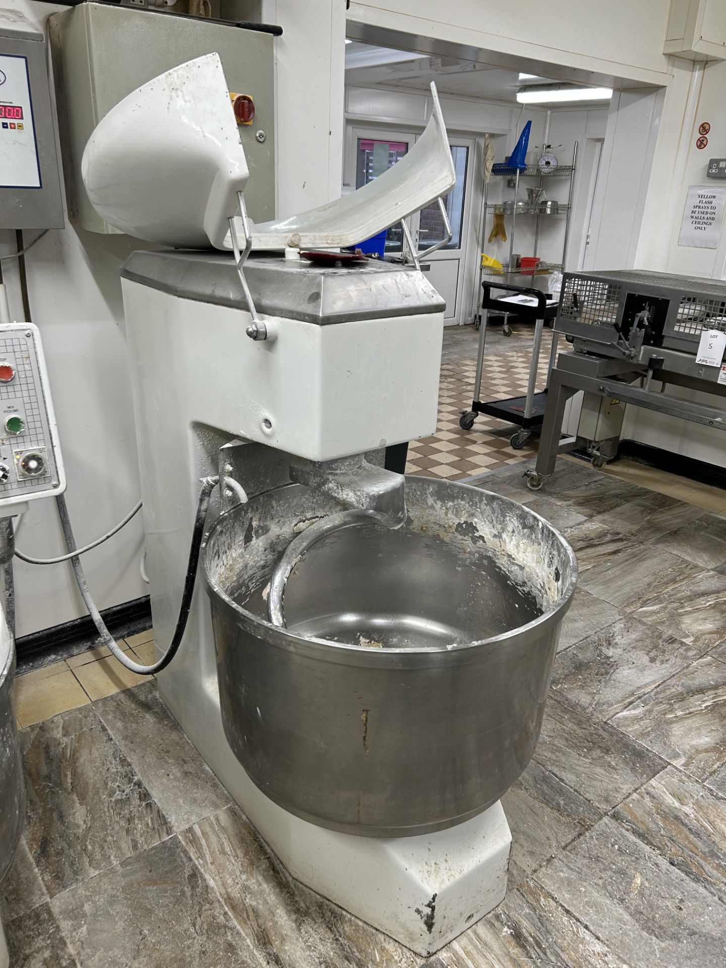 Commercial Floor Standing Mixer | LOCATED IN WHITEFIELD