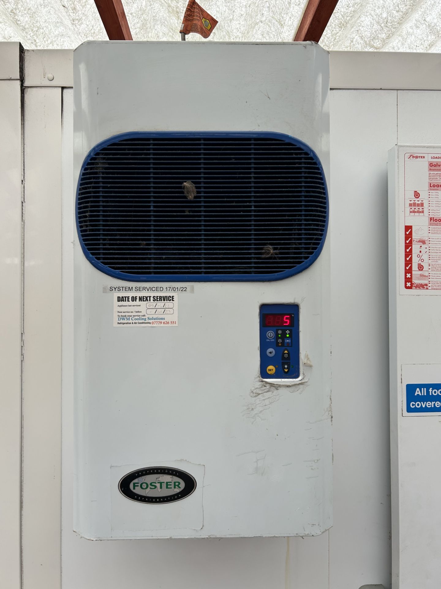 Foster Commercial Walk-In Cold Room w/ Condensing Unit | LOCATED IN SOUTHPORT - Image 3 of 7