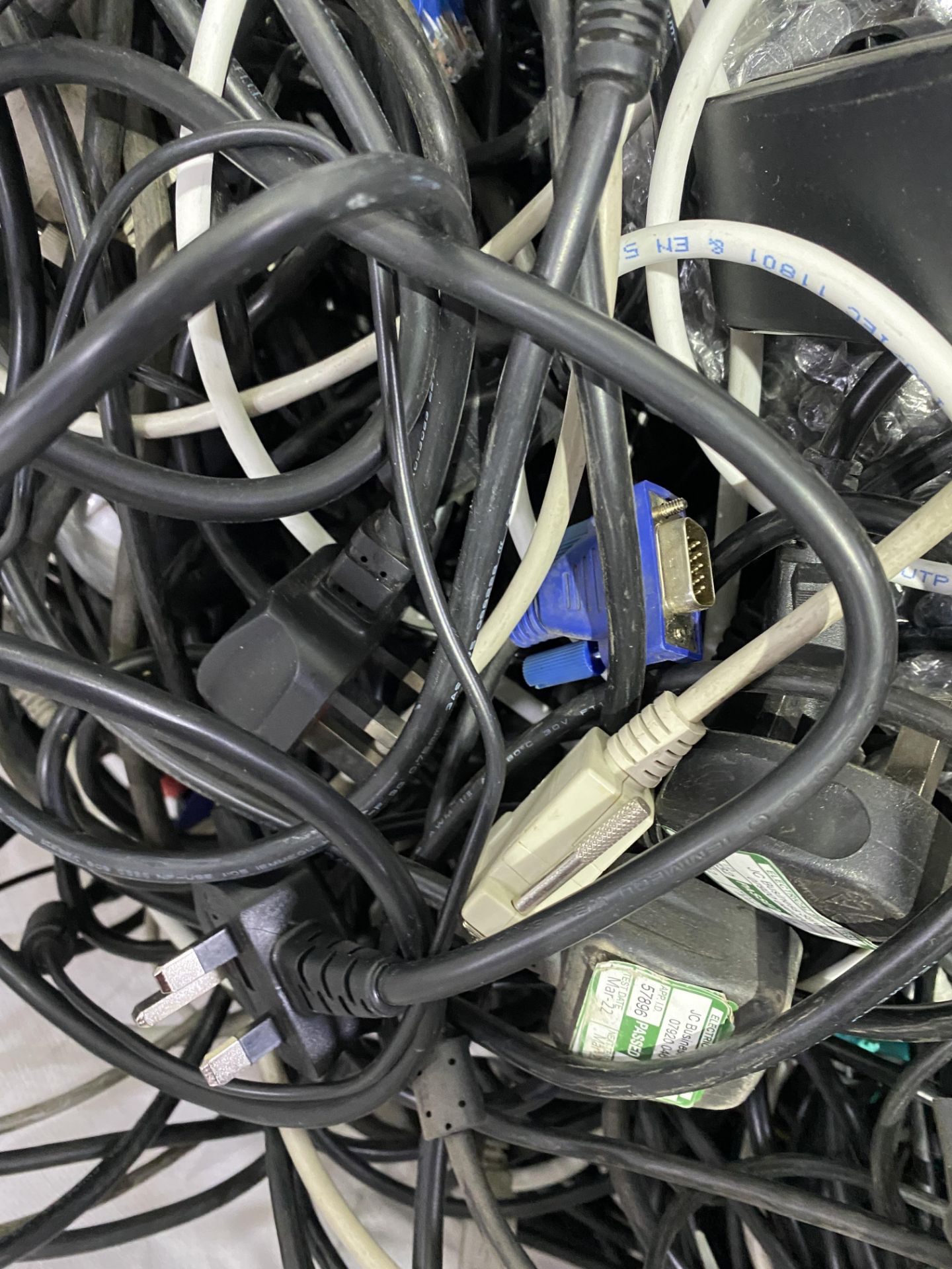 Large Quantity Of Various Electronic Wires, 140kg Bag - Image 8 of 12