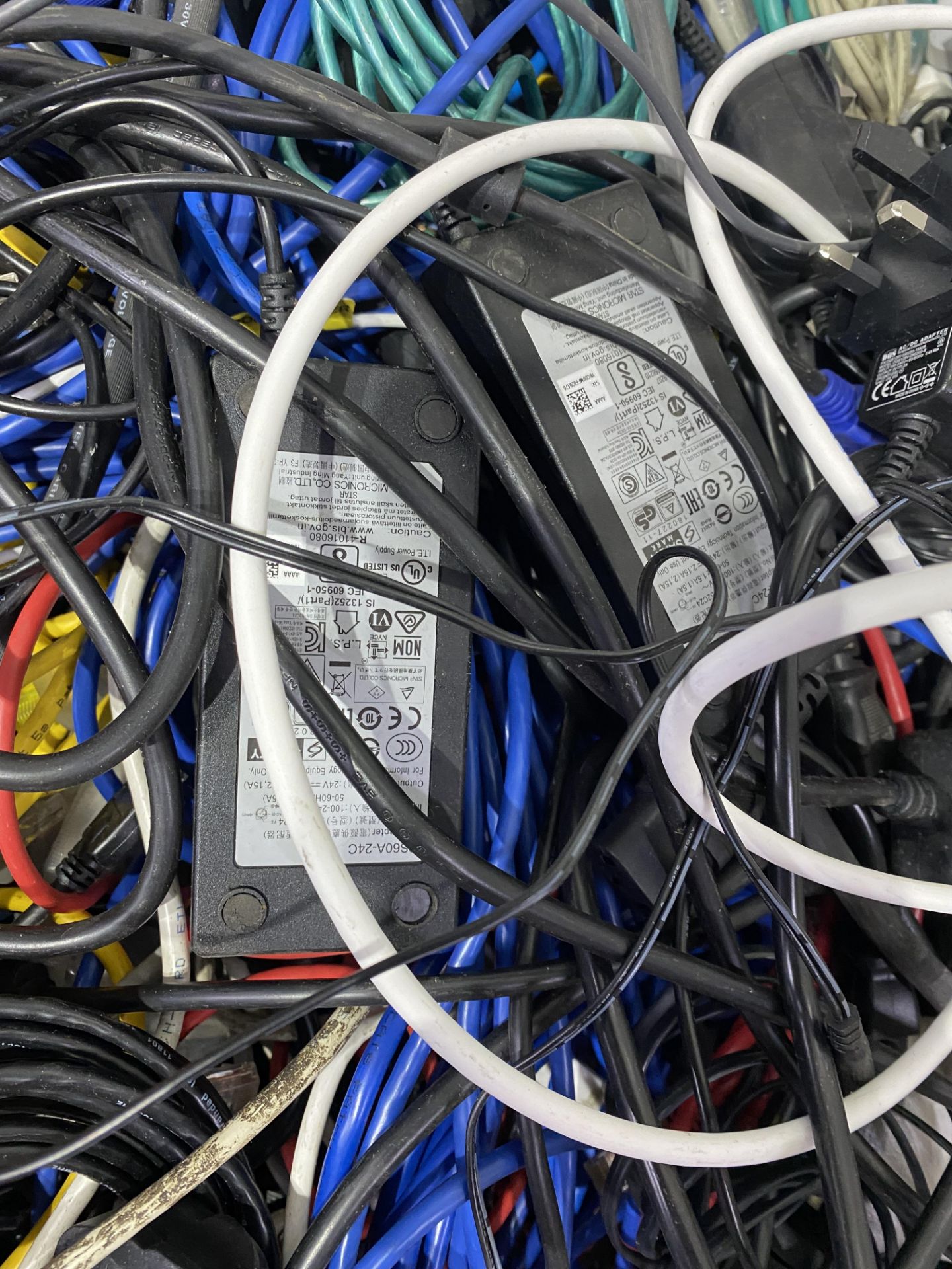 Large Quantity Of Various Electronic Wires, 140kg Bag - Image 11 of 12
