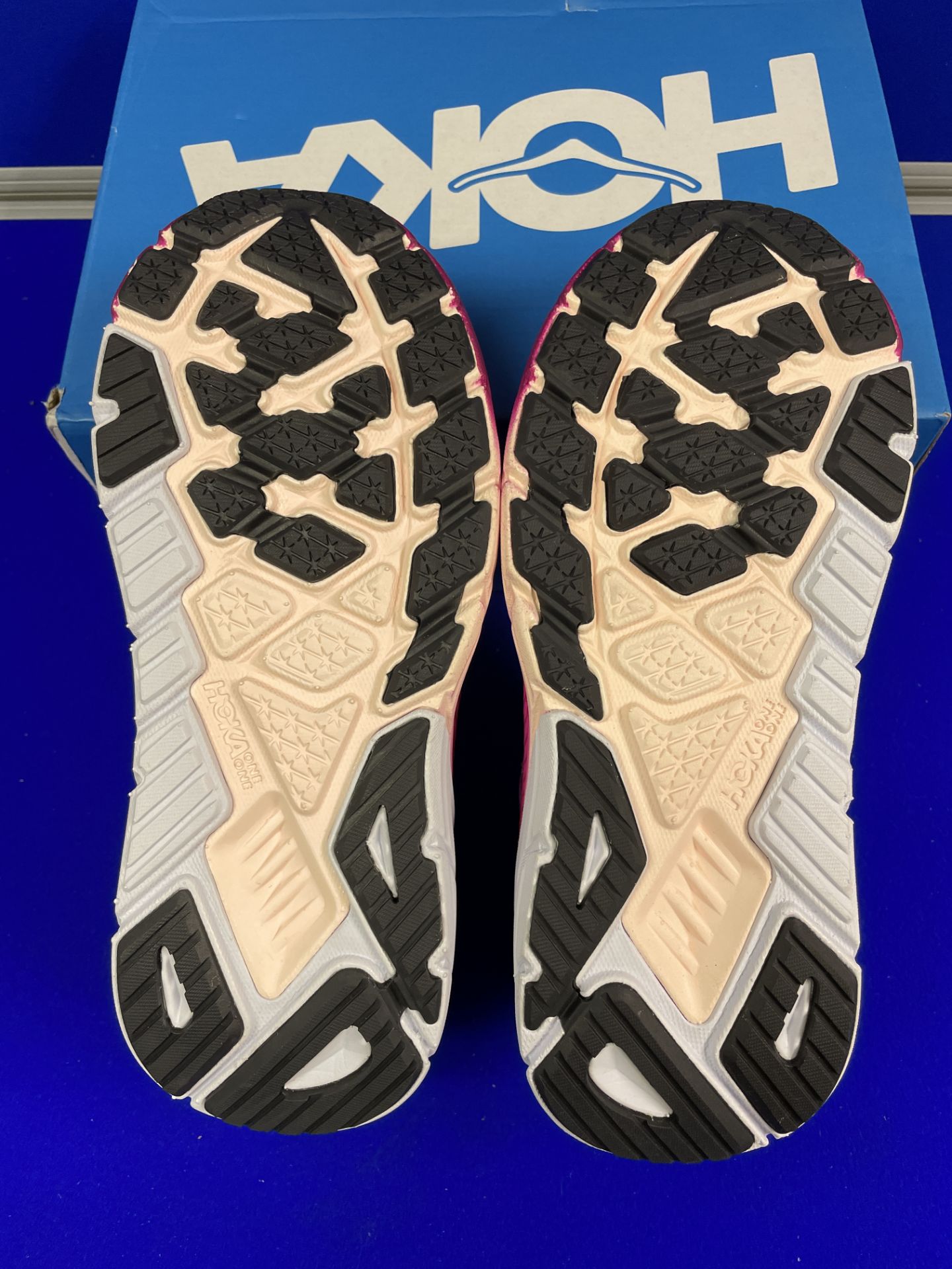 Hoka One One Women's Running Shoes | UK 6 - Image 3 of 4