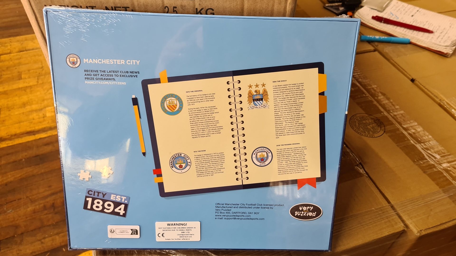 100 x Sets Manchester City Crest/Colour Jigsaw Kit | Total RRP £1,499 - Image 4 of 4