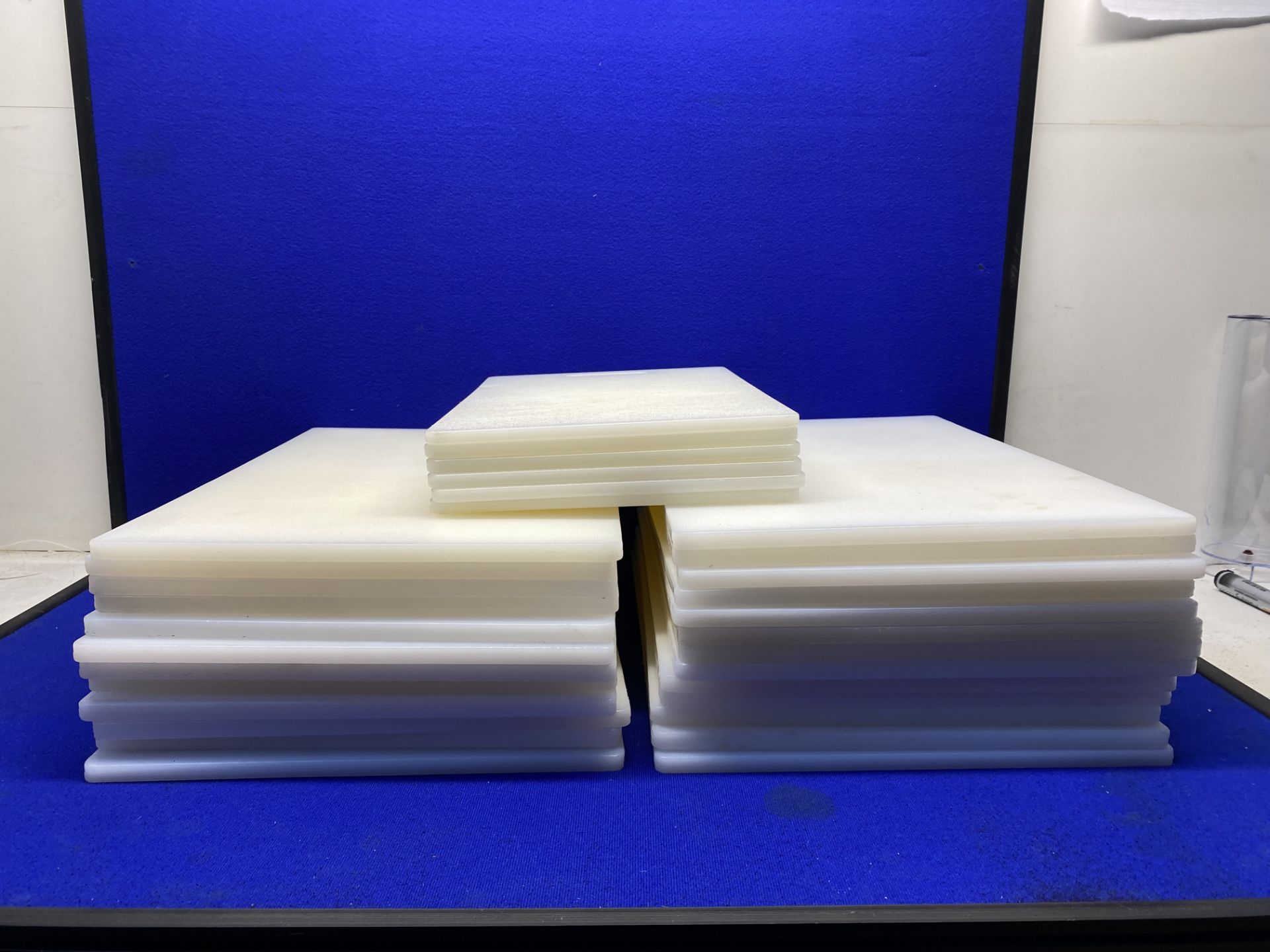 31 x Various White Chopping Boards - Image 2 of 3