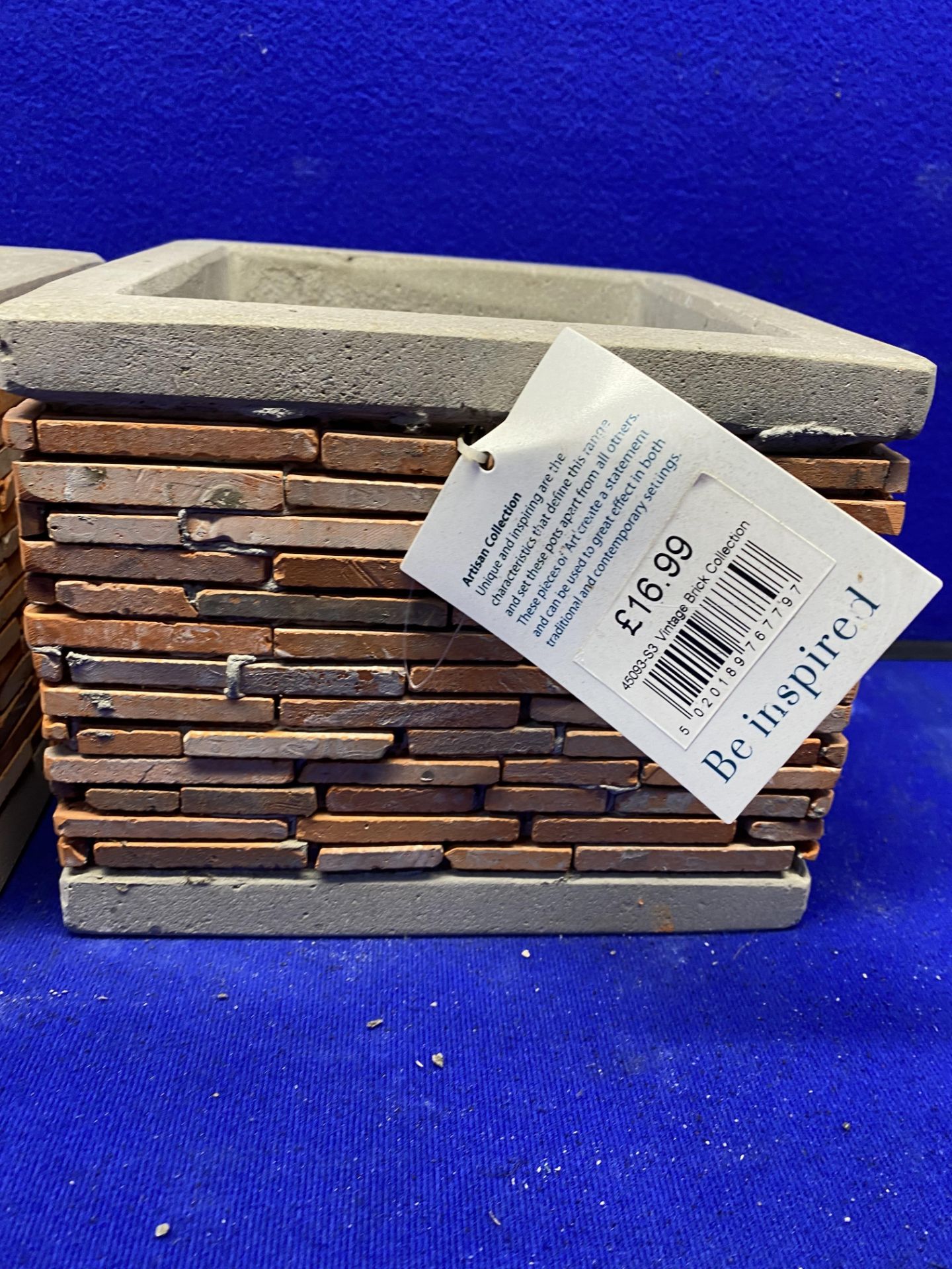 2 x Mims Artisan Vintage Brick Collection Planter RRP £16.99 - Image 4 of 5