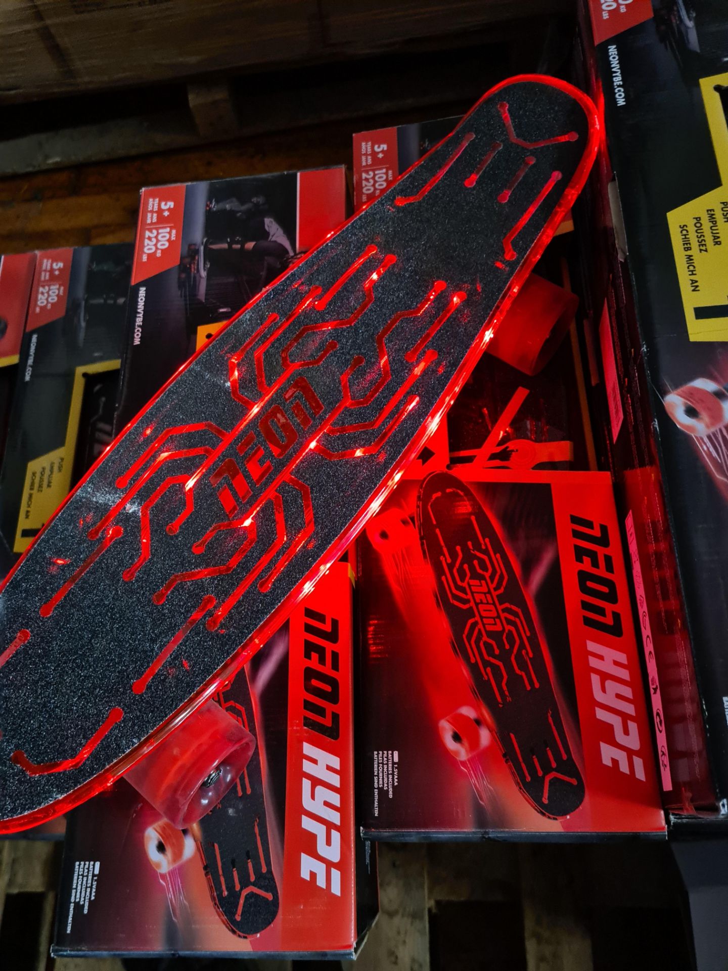 Neon Hype Skateboard with LED Light-up Function | RRP £39.99