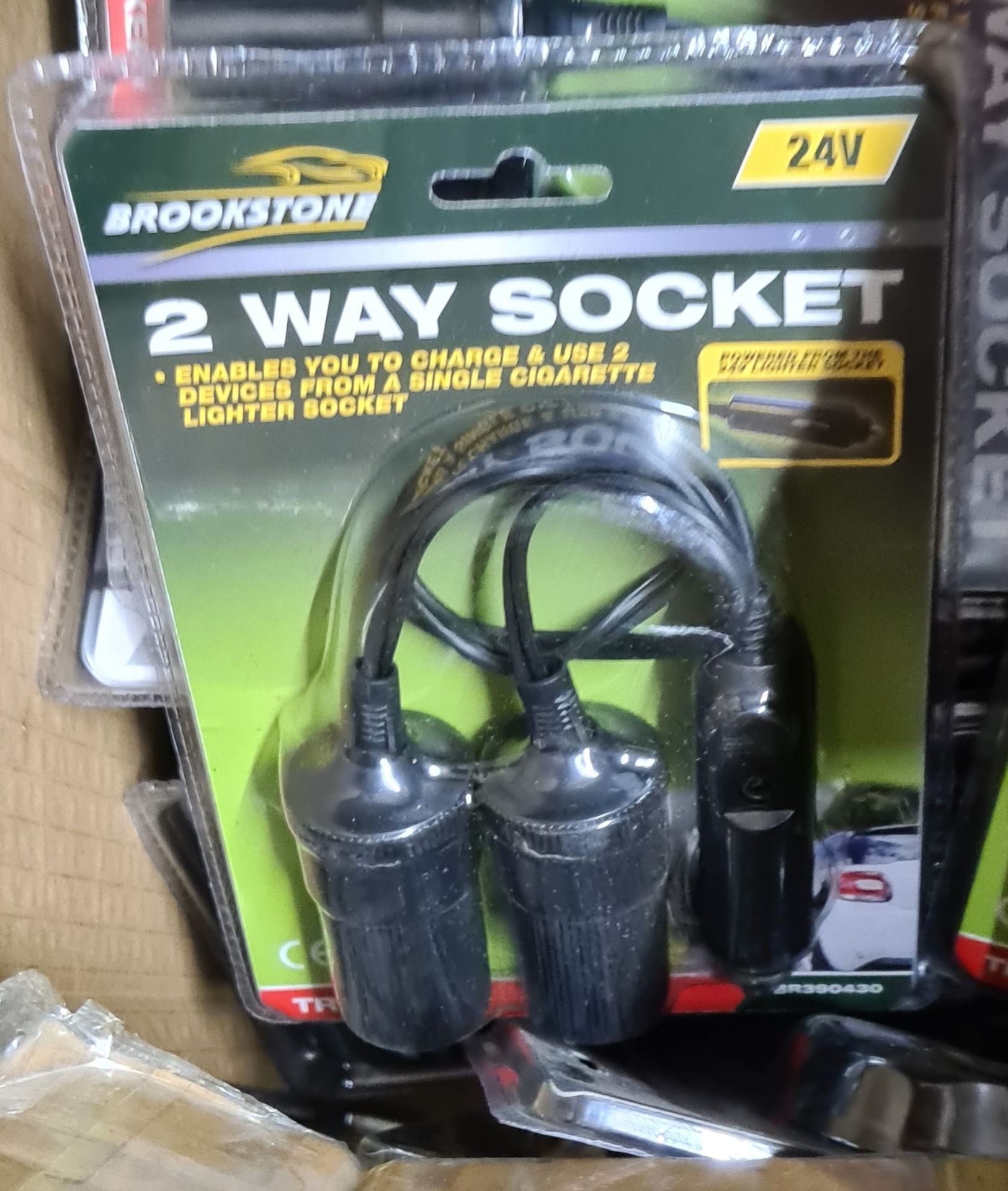 50 x Brookstone 2-Way Extension Cord