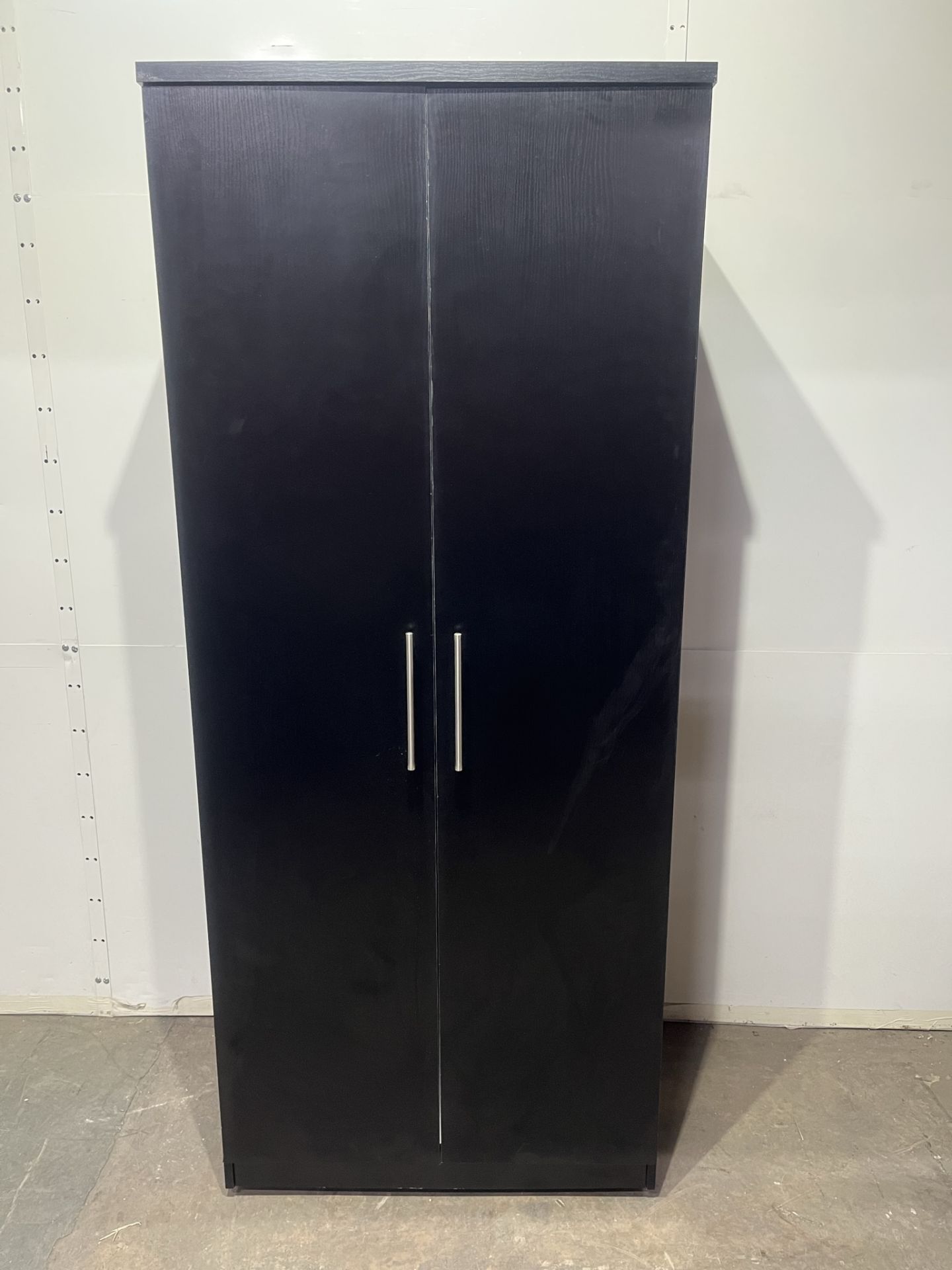 Ex-Display Black 2 Door Wardrobe with Mirror and Internal Shelf and Hanging Rail