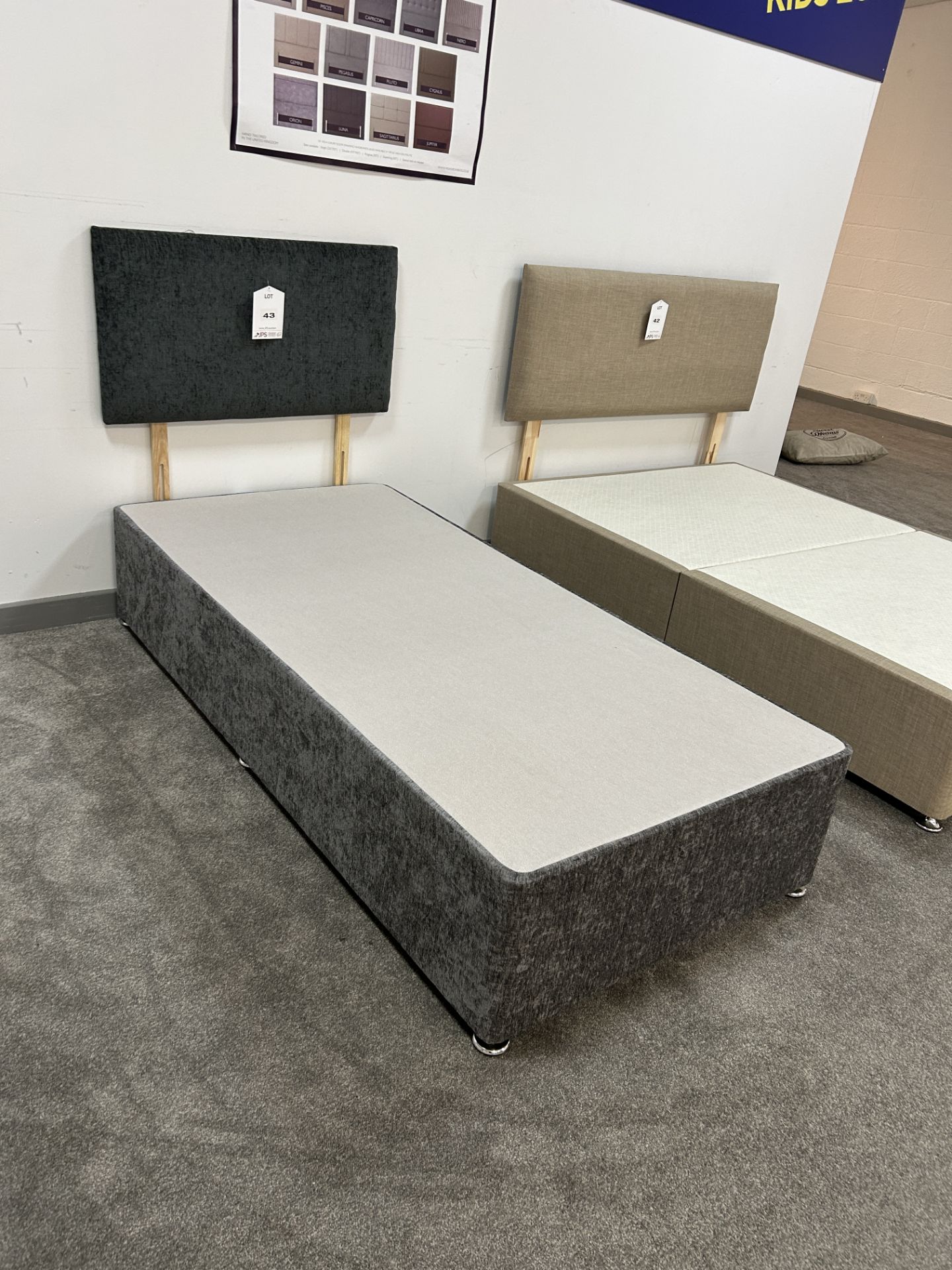 Ex-Display Single Size Bed Set incl: Base & Headboard in Scattered Grey - Image 3 of 4