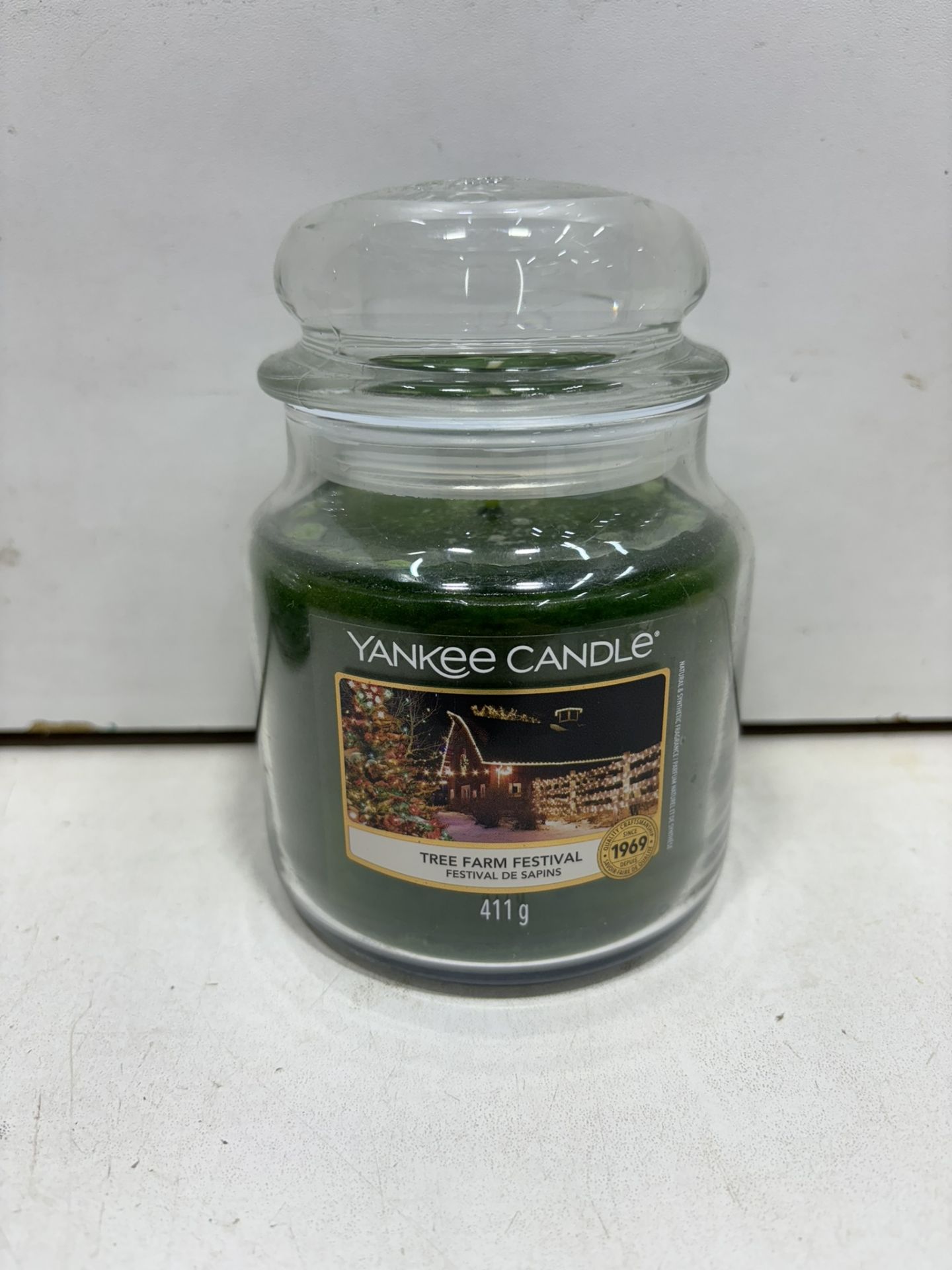 27 x Various Scented Medium Jar Yankee Candles - See Description - Image 2 of 3