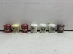 371 x Various Scented Small Yankee Candles. 49g