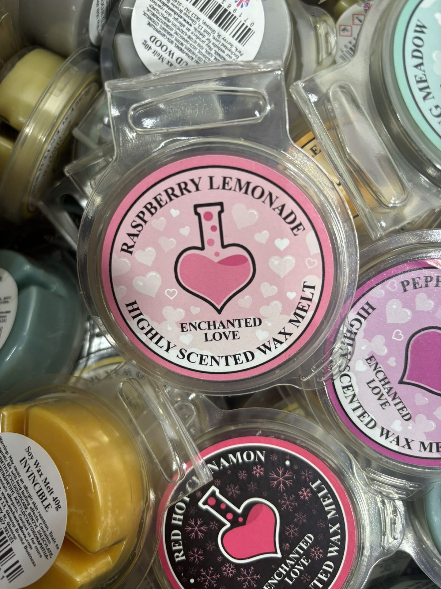 Large Quantity Of Various Scented Enchanted Love Wax Melts - Image 4 of 10