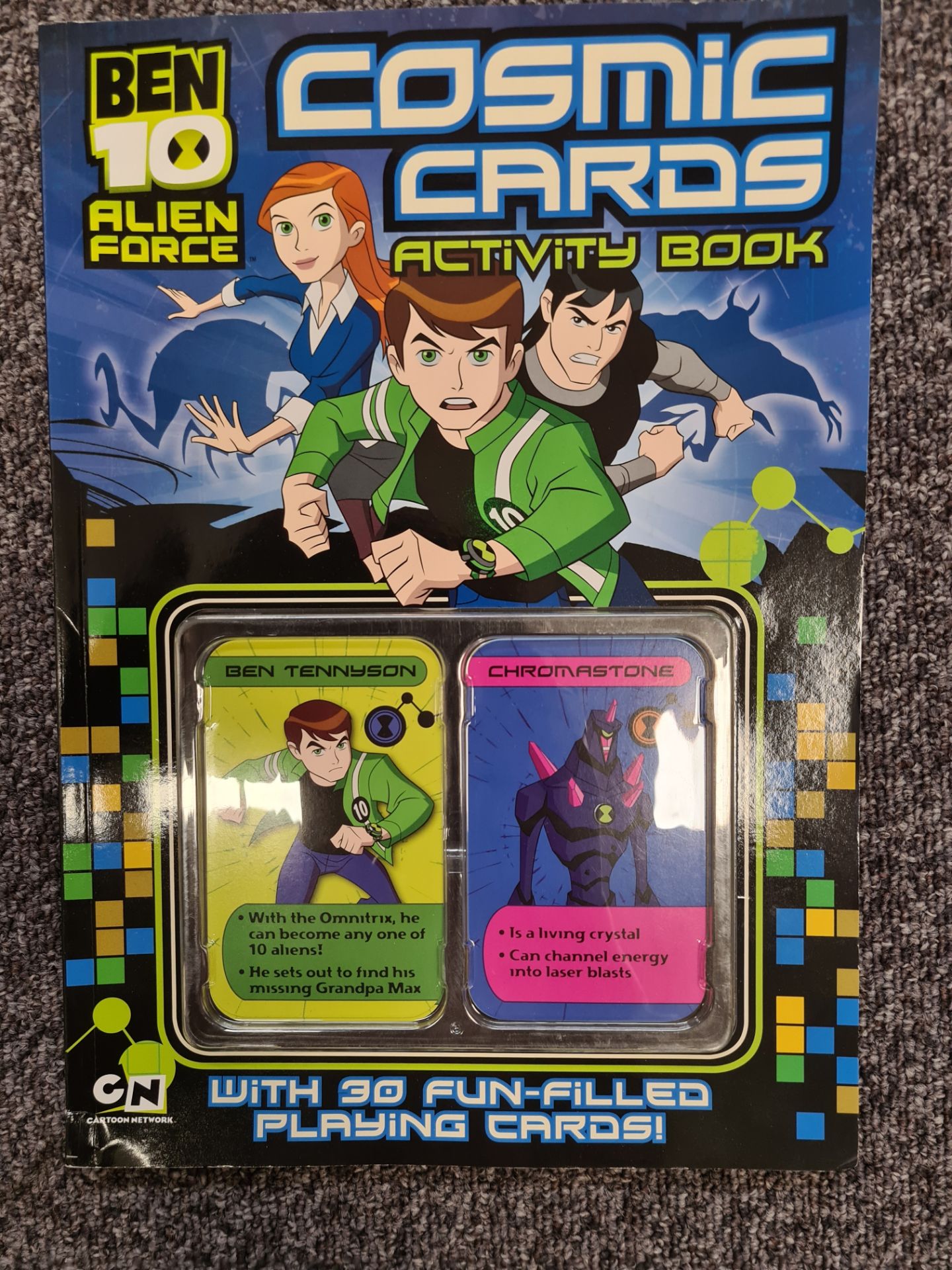 100 x Ben 10 Activity Books w/Cards