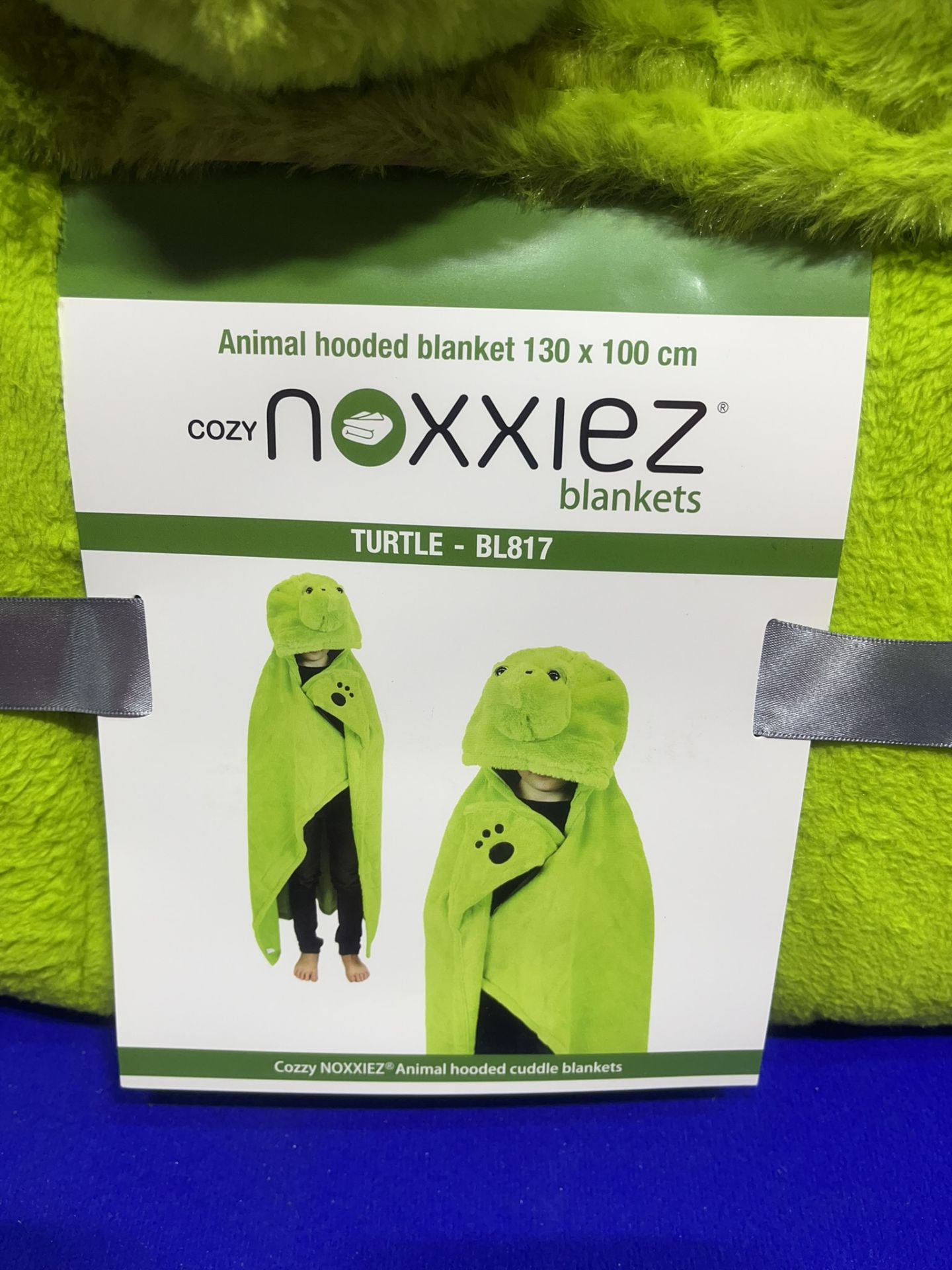 16 x Noxxiez Animal Hooded Blankets - Image 6 of 9