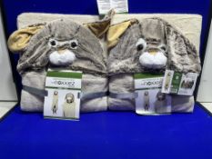 16 x Noxxiez Animal Hooded Blankets