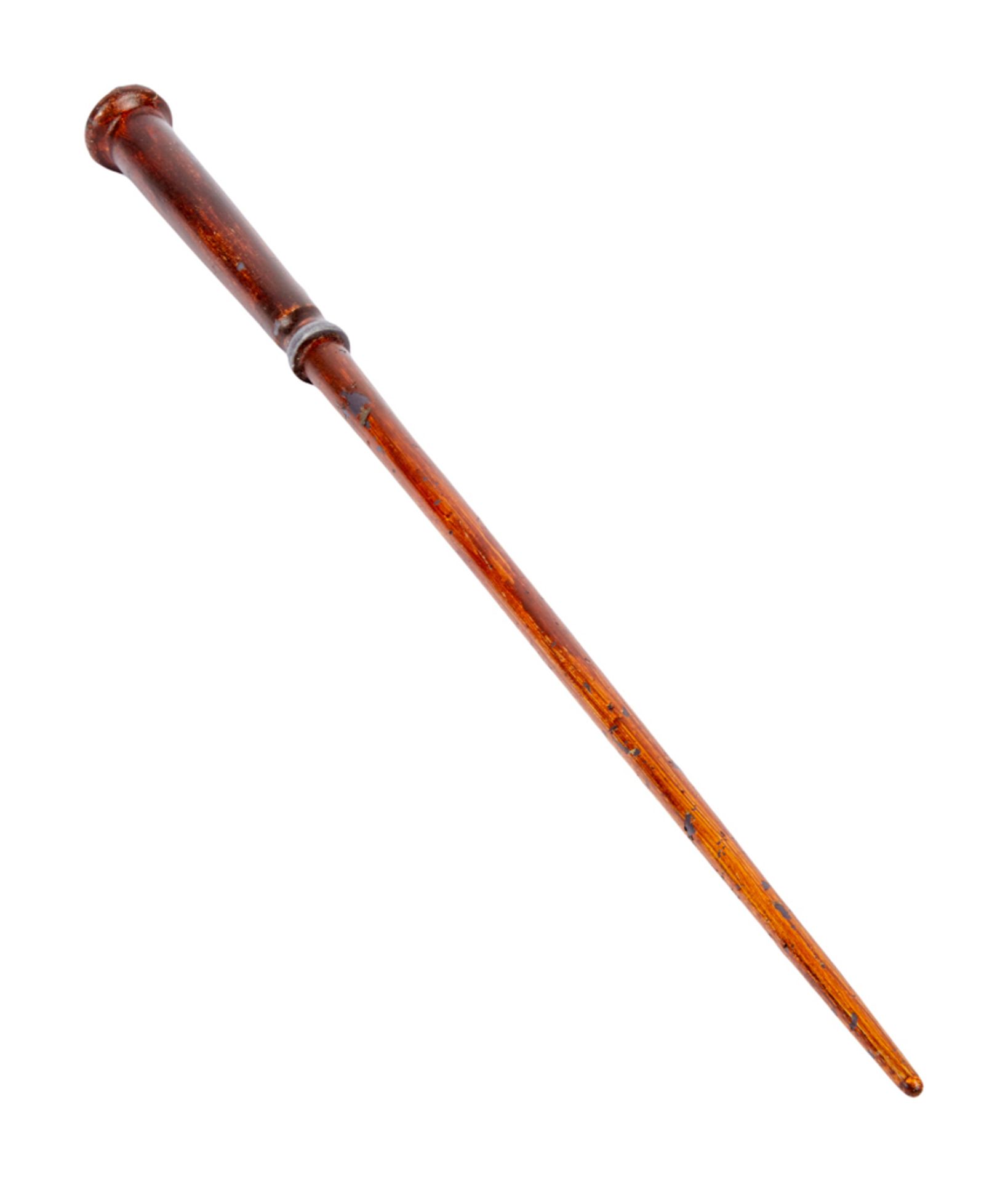 FANTASTIC BEASTS AND WHERE TO FIND THEM | KATHERINE WATERSTON "PORPENTINA GOLDSTEIN" WAND PROP (WITH - Image 5 of 8