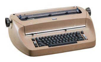 DENNIS HOPPER | PERSONALLY-OWNED IBM TYPEWRITER