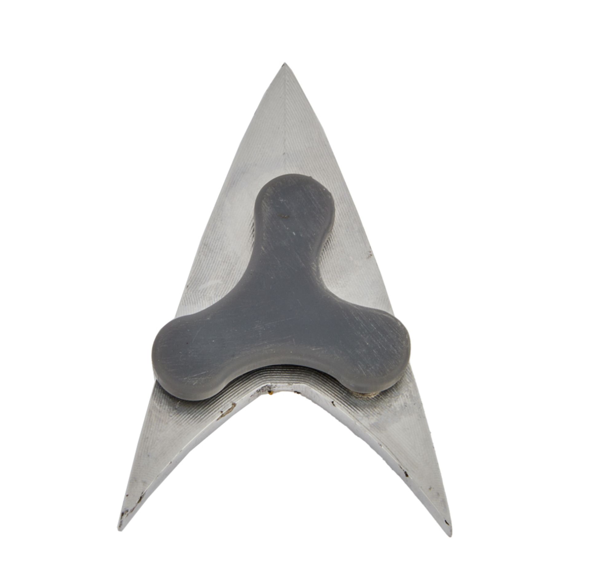 PICARD | PATRICK STEWART "JEAN-LUC PICARD" ALTERNATE TIMELINE HERO COMBADGE PROP (WITH DVD) - Image 2 of 3